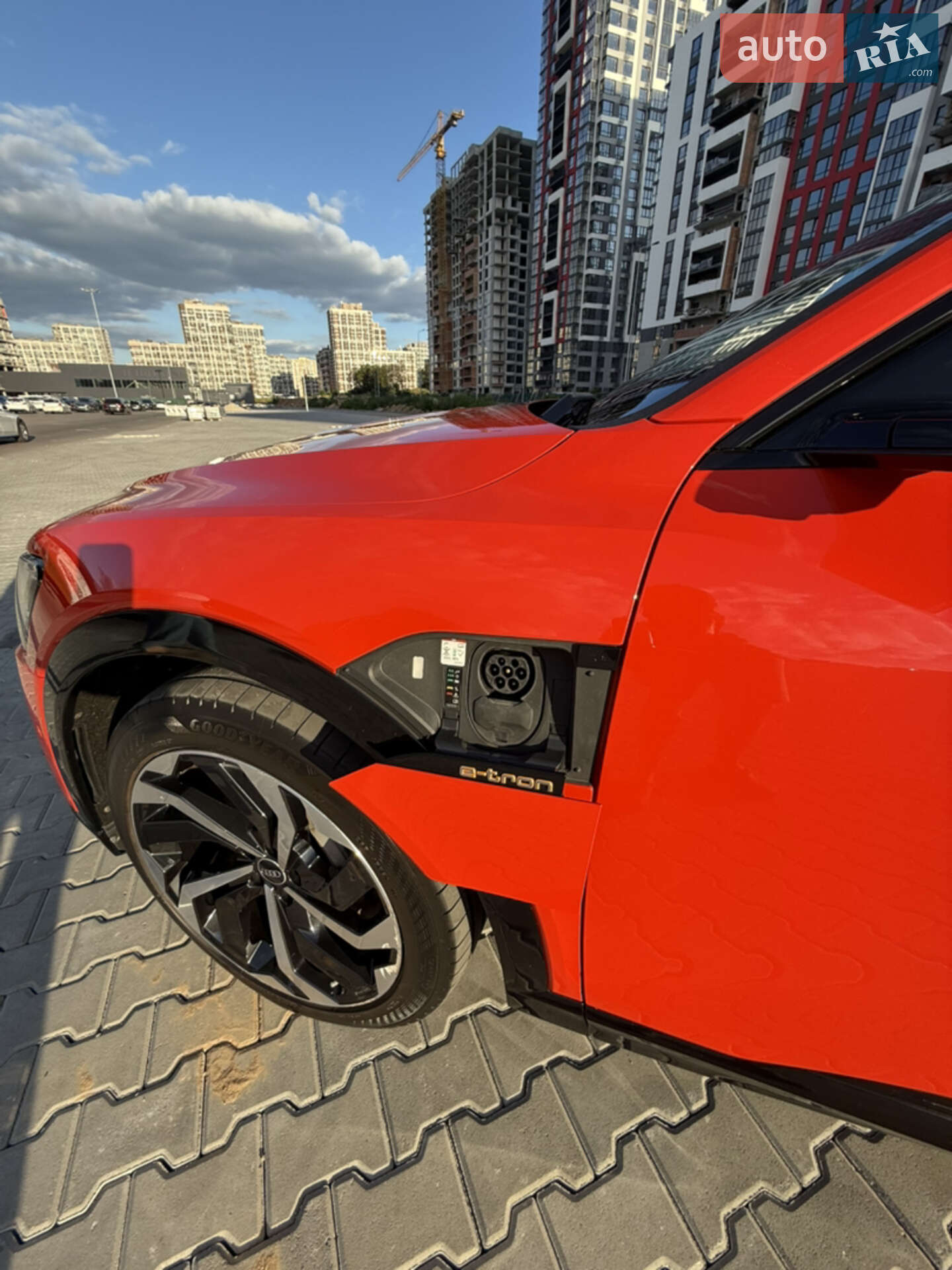 Audi e-tron Sportback 2020 VIN WAUZZZGE9LB034303 фото оголошення 6 з 16