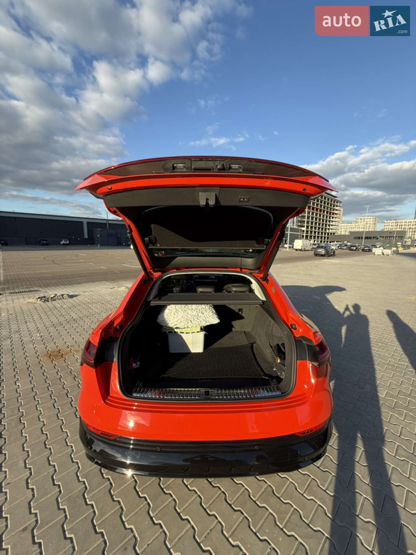 Audi e-tron Sportback 2020 VIN WAUZZZGE9LB034303 фото оголошення 13 з 16