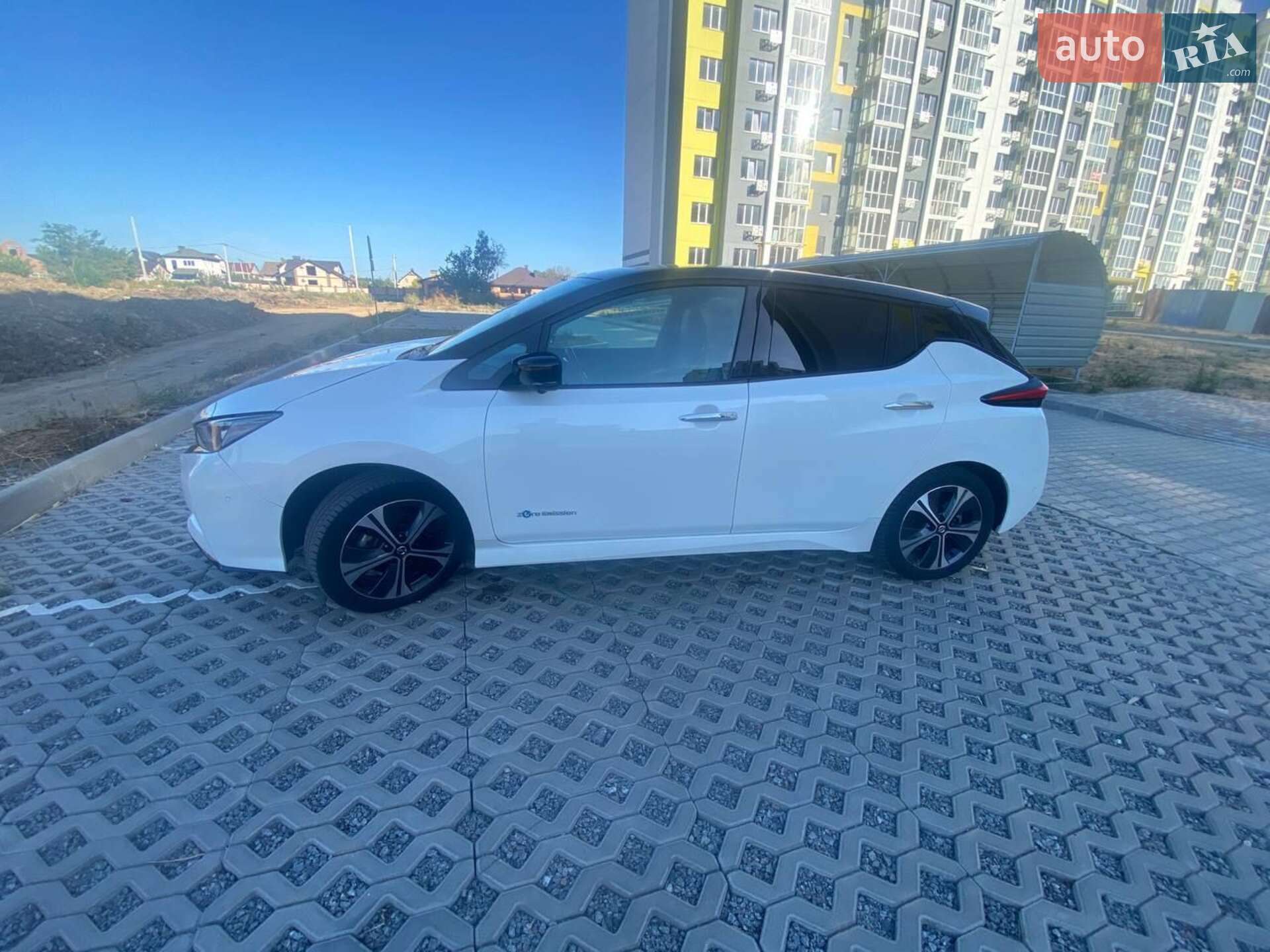 Nissan Leaf 2019 VIN SJNFAAZE1U0080344 фото оголошення 8 з 18