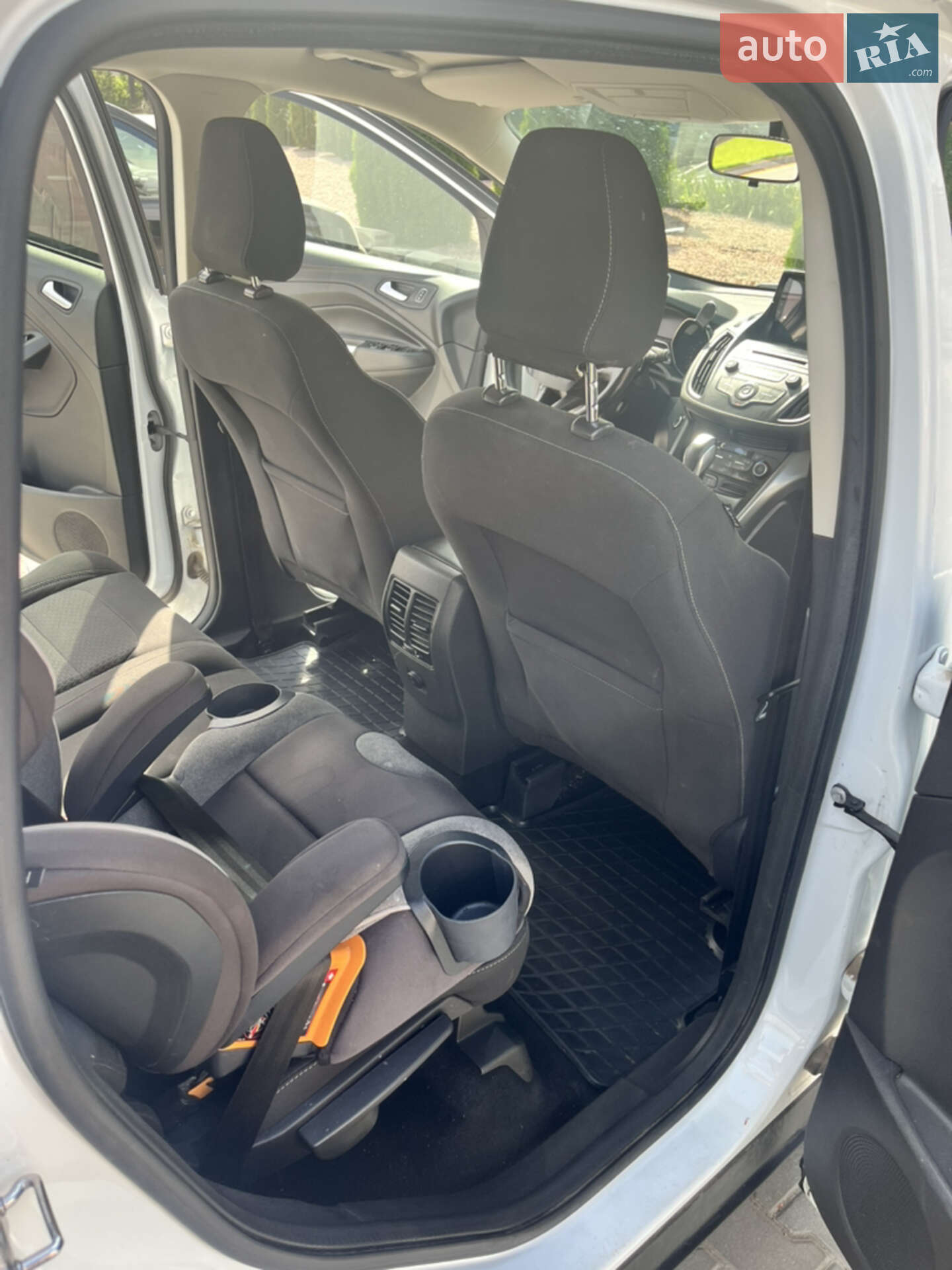 Ford Kuga 2017 VIN WF0AXXWPMAHC85347 фото оголошення 9 з 21