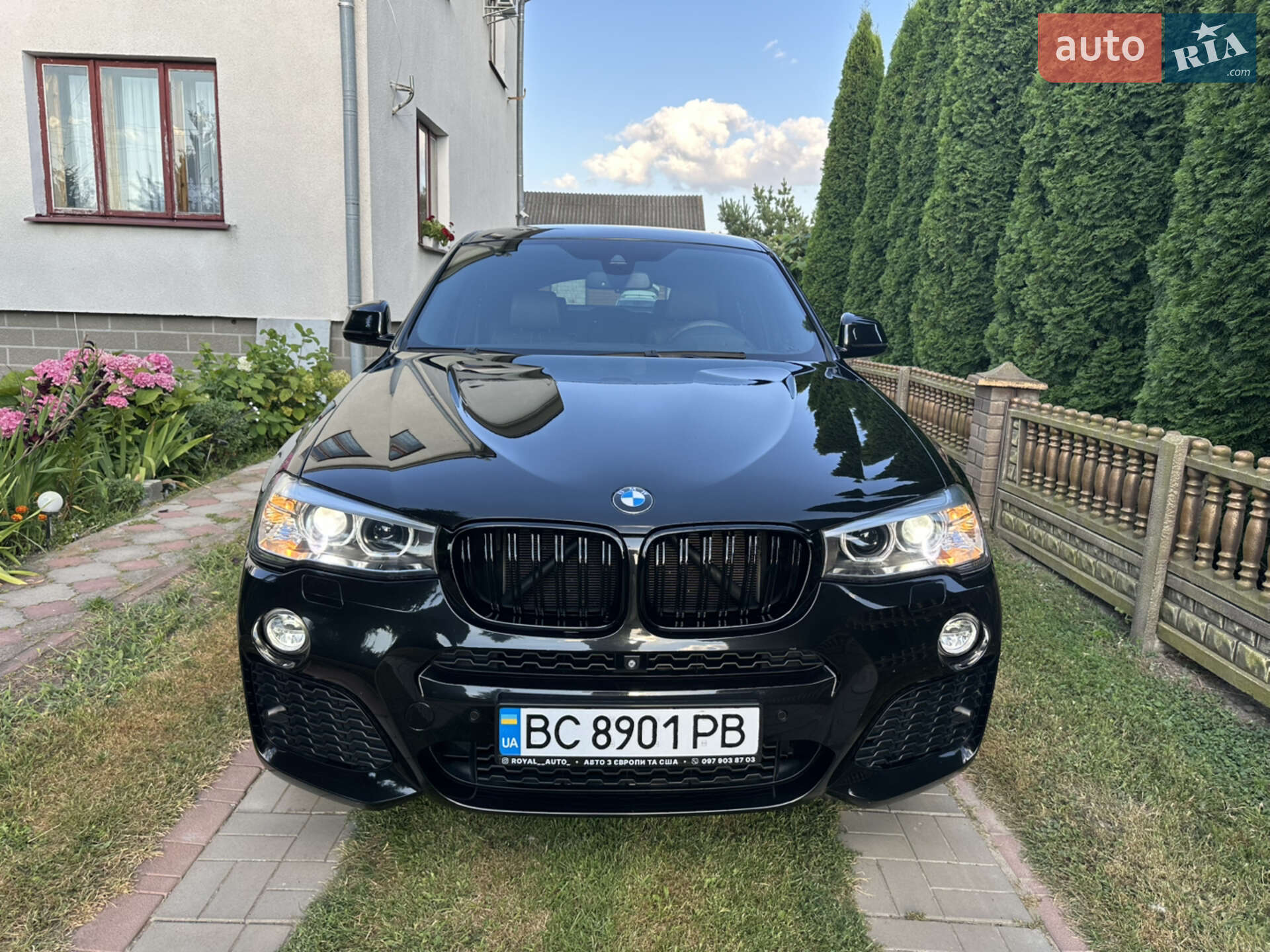 BMW X4 2017 VIN 5UXXW3C56J0T80984 фото оголошення 5 з 36