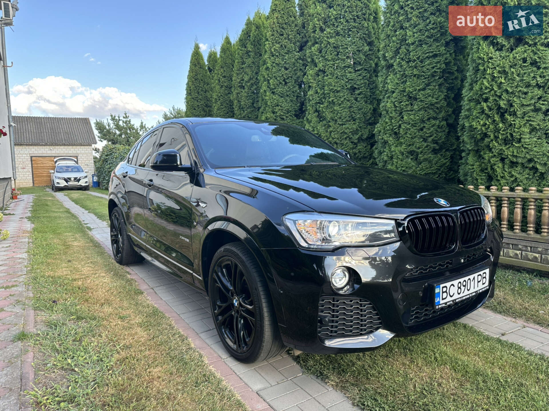 BMW X4 2017 VIN 5UXXW3C56J0T80984 фото оголошення 9 з 36