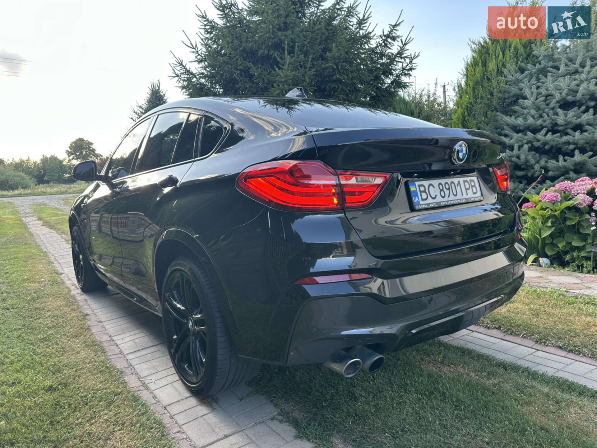 BMW X4 2017 VIN 5UXXW3C56J0T80984 фото оголошення 13 з 36