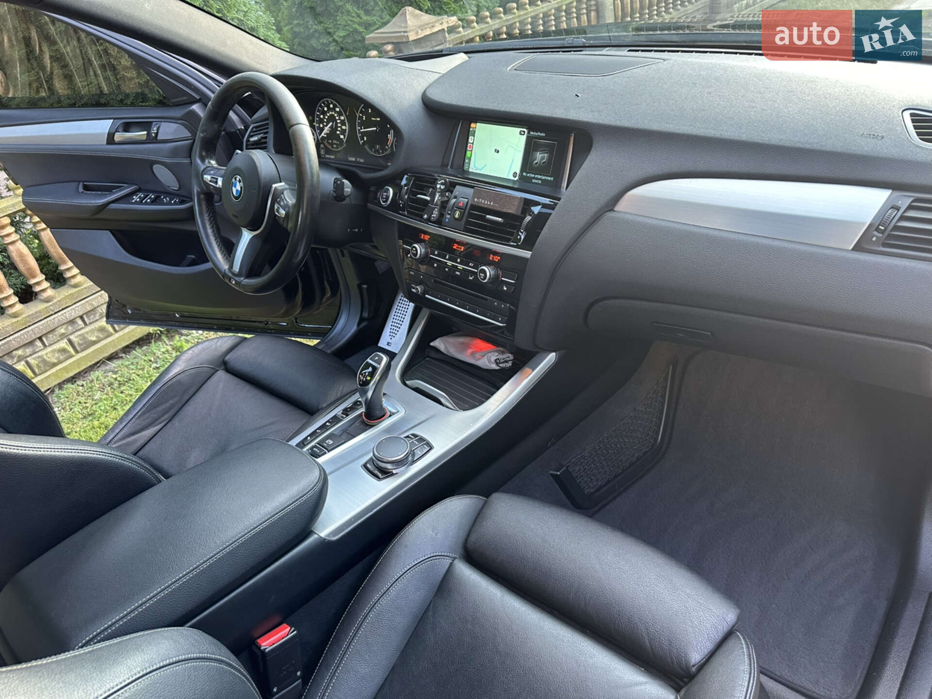 BMW X4 2017 VIN 5UXXW3C56J0T80984 фото оголошення 30 з 36
