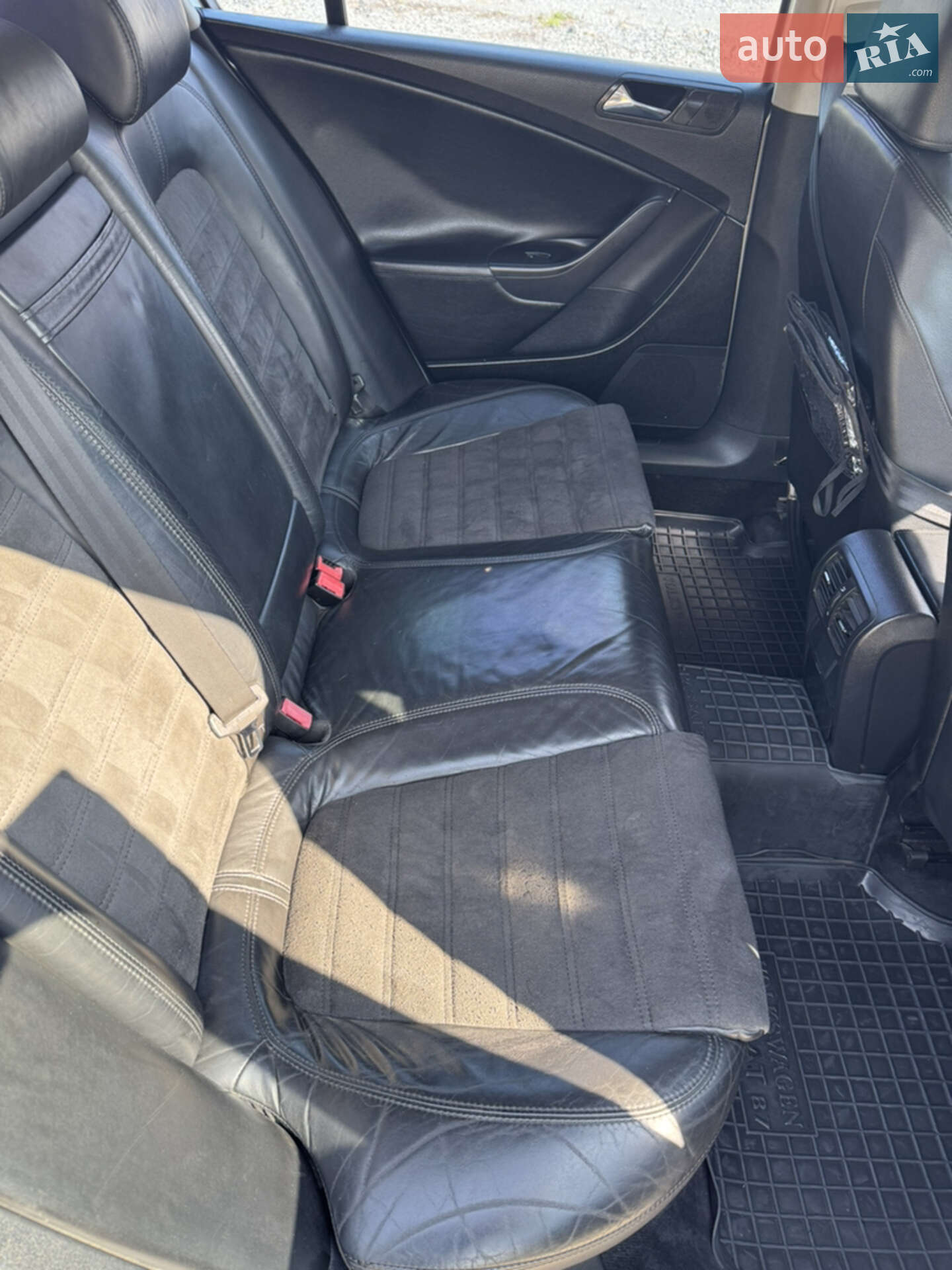 Volkswagen Passat 2005 VIN WVWZZZ3CZ6E066320 фото оголошення 2 з 5