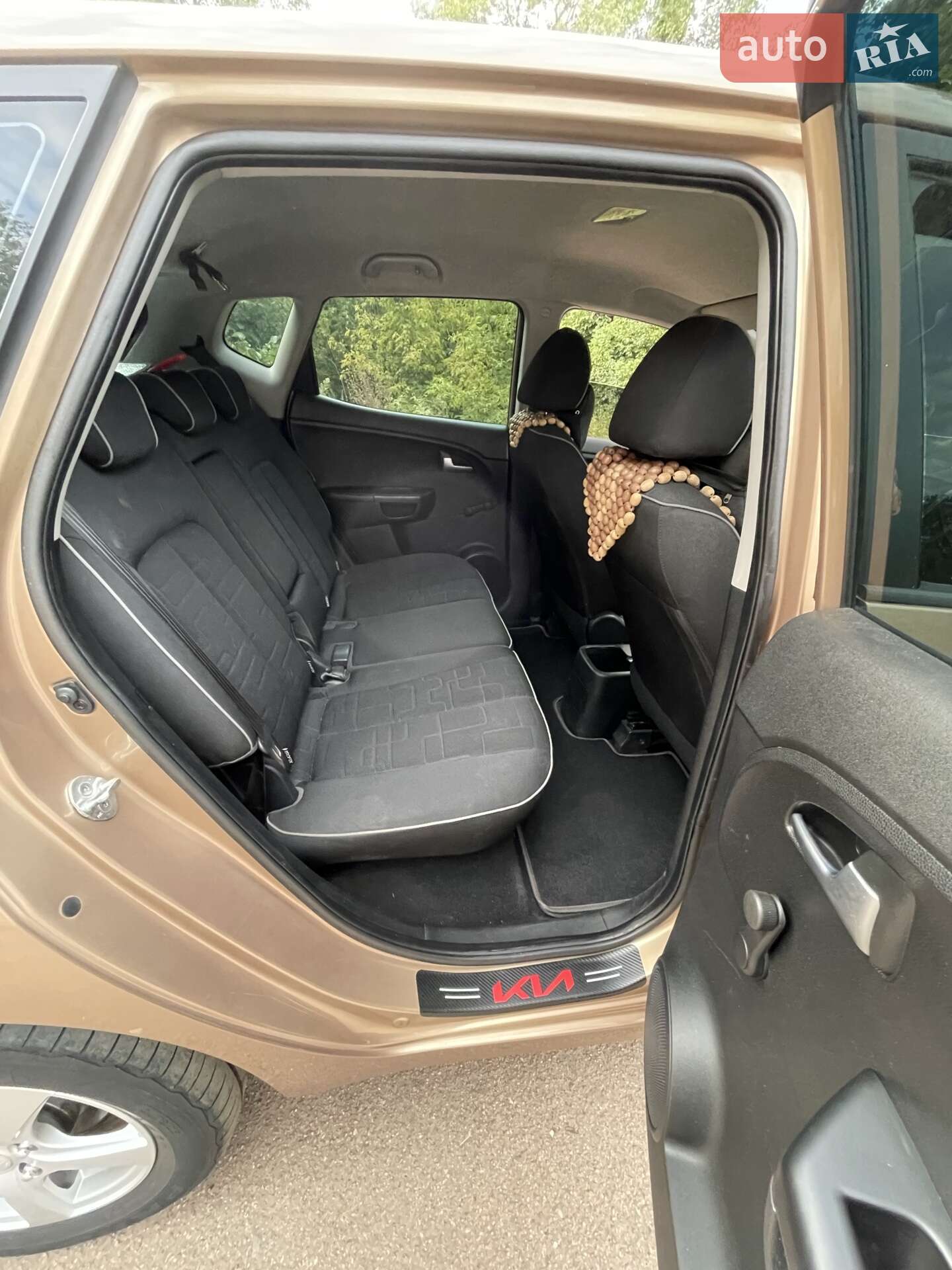 Kia Venga 2010 VIN TMAEH813AAJ013439 фото оголошення 17 з 29