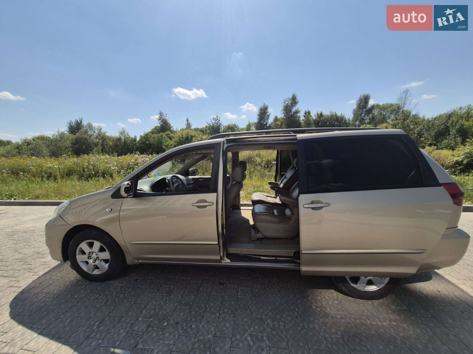 Toyota Sienna 2004 VIN 5TDZA22C24S164814 фото оголошення 10 з 27