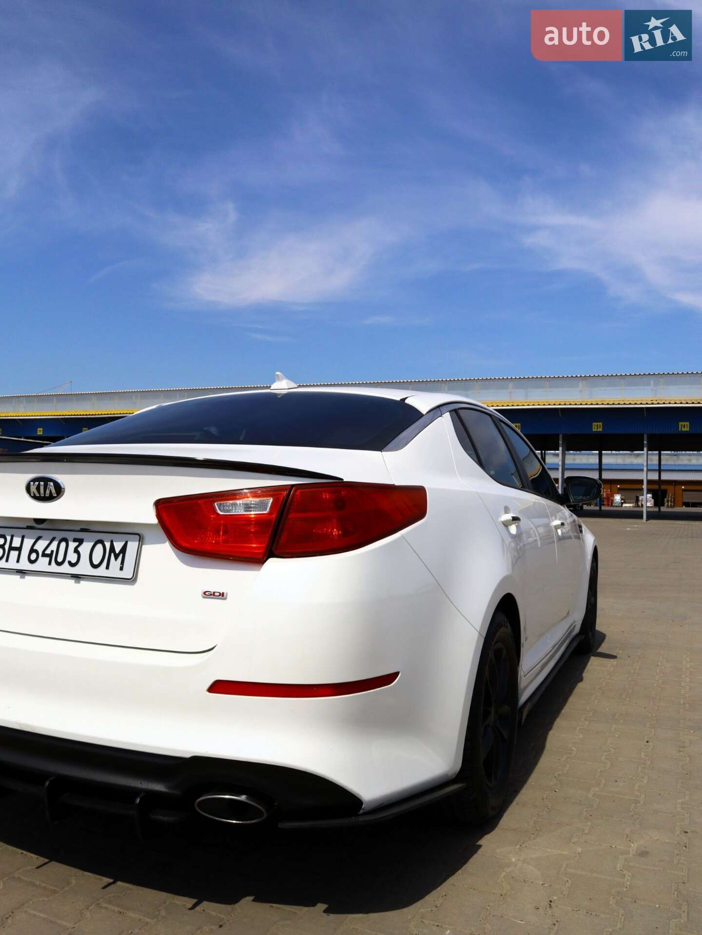 Kia Optima 2014 VIN KNAGM4A72F5558933 фото оголошення 2 з 16