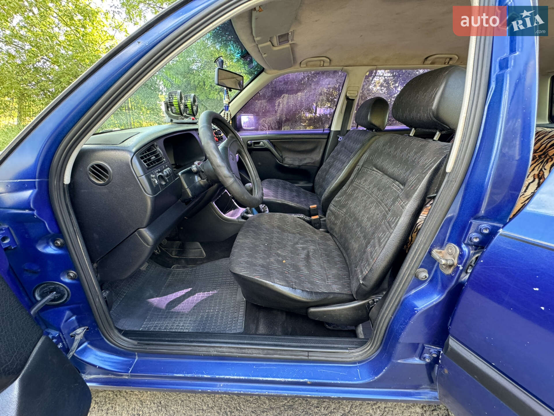 Volkswagen Golf 1993 VIN WVWZZZ1HZPP131137 фото оголошення 10 з 13