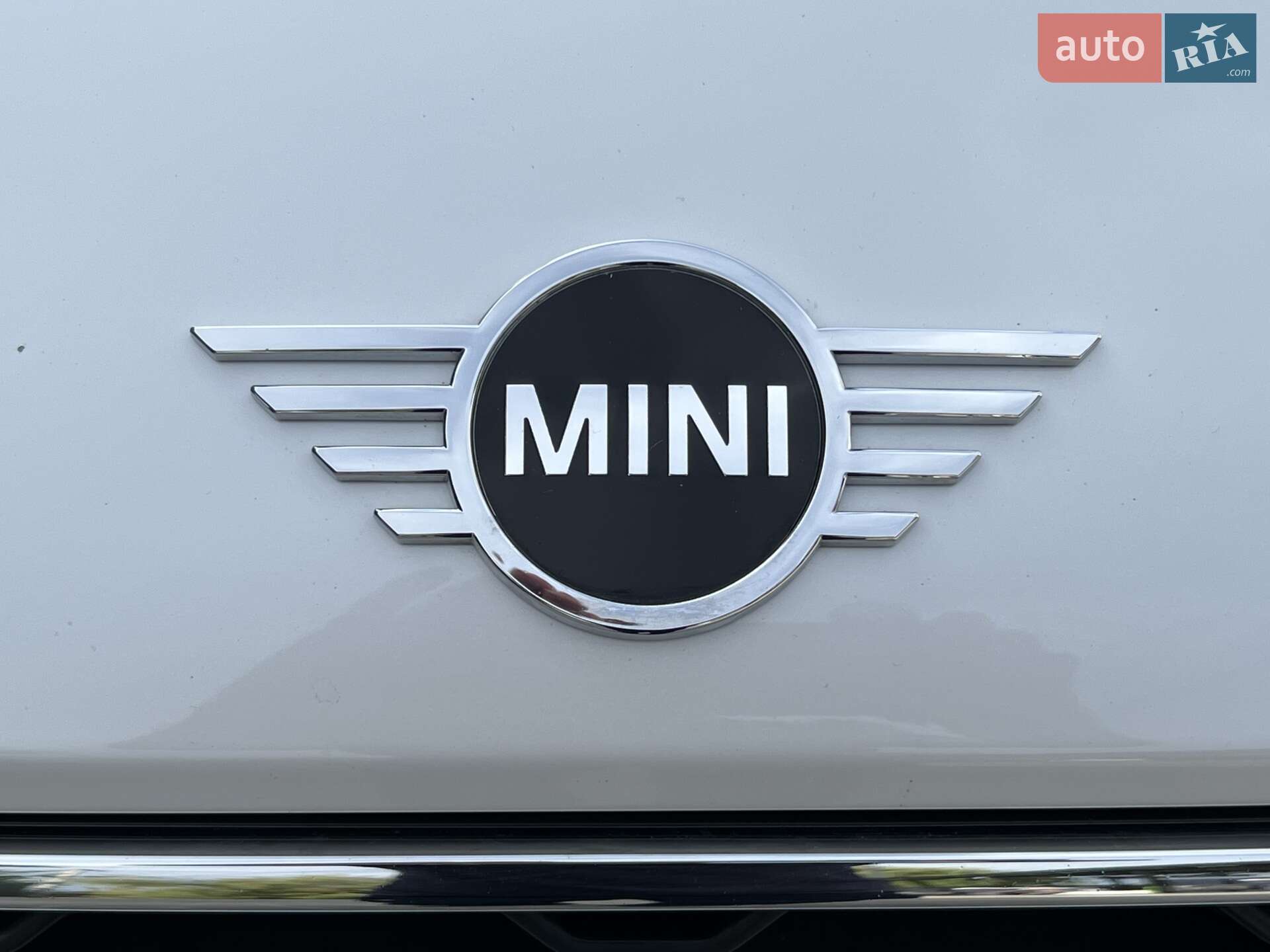 MINI Countryman 2023 VIN WMZ83BR07R3S19526 фото оголошення 5 з 43
