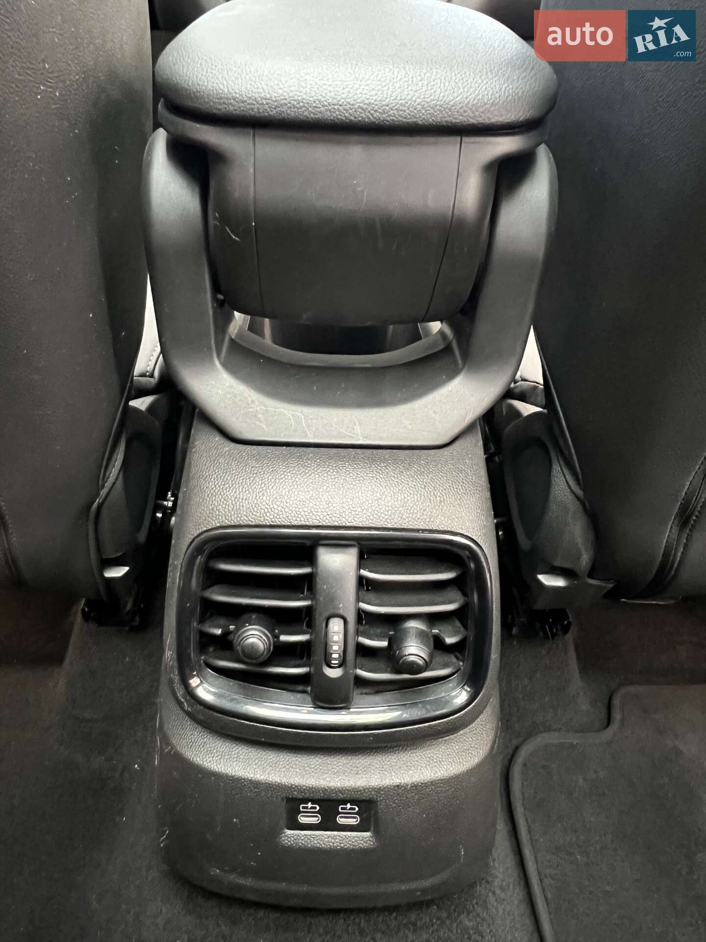 MINI Countryman 2023 VIN WMZ83BR07R3S19526 фото оголошення 36 з 43