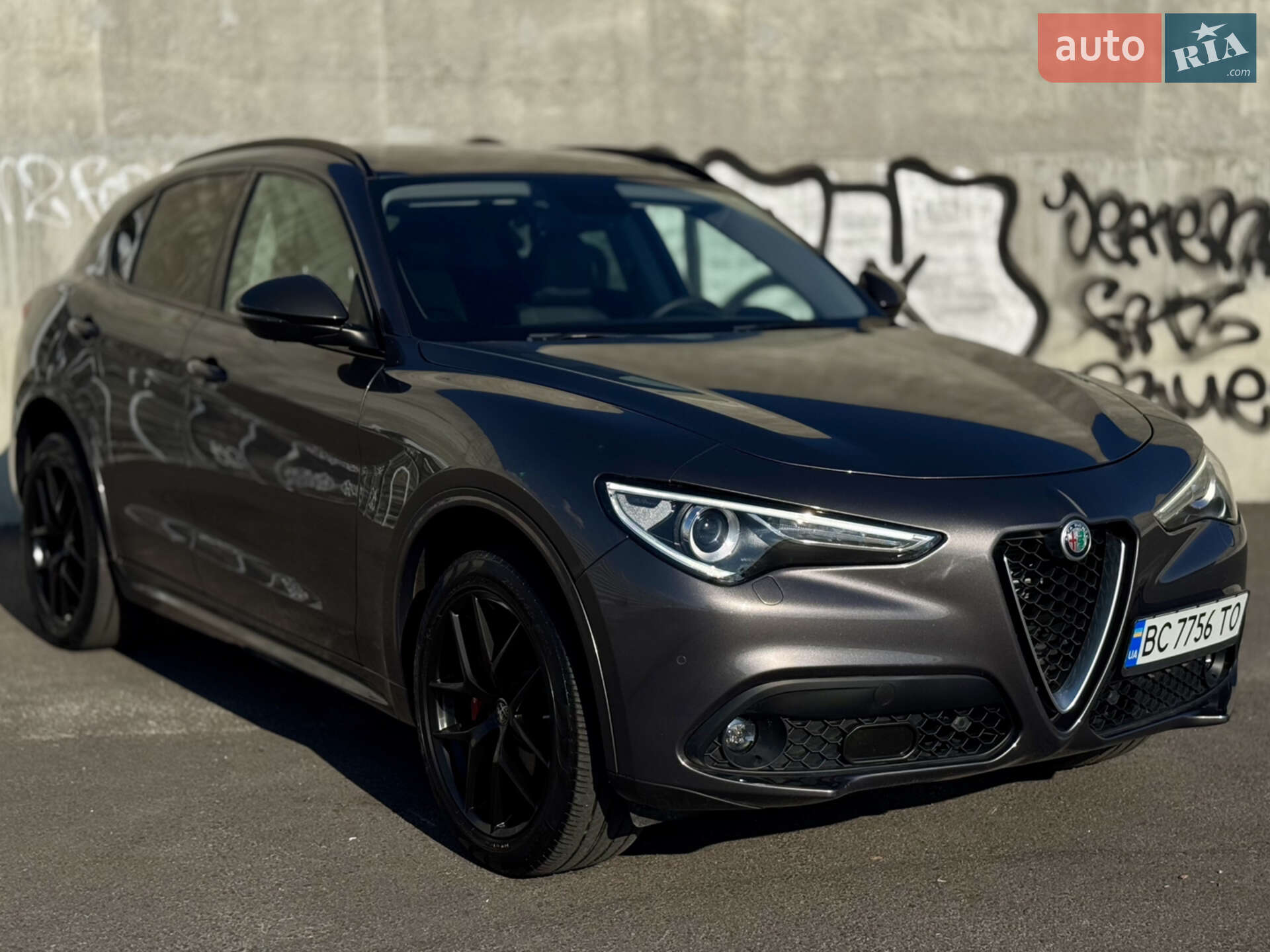 Alfa Romeo Stelvio 2018 VIN ZASPAJAN9K7C43819 фото оголошення 5 з 46