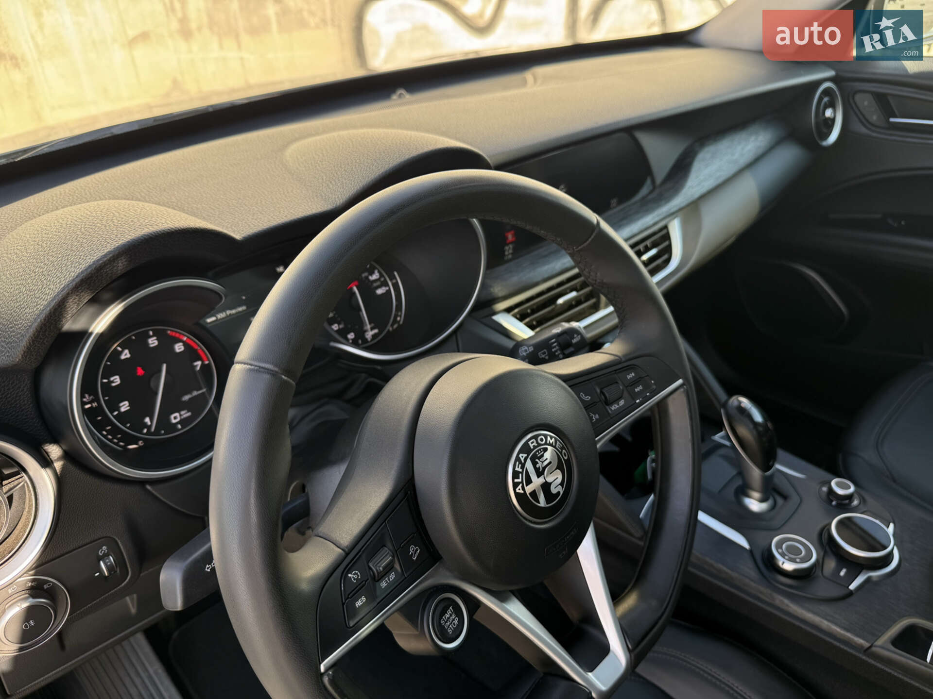 Alfa Romeo Stelvio 2018 VIN ZASPAJAN9K7C43819 фото оголошення 31 з 46