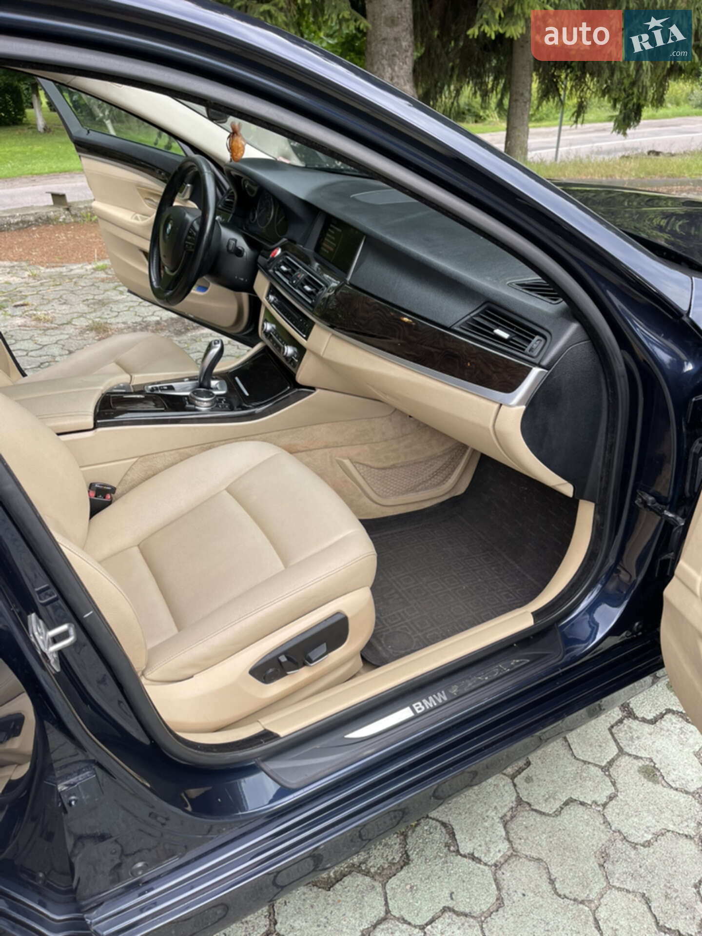 BMW 5 Series 2015 VIN WBA5A5C50FD521256 фото оголошення 21 з 27