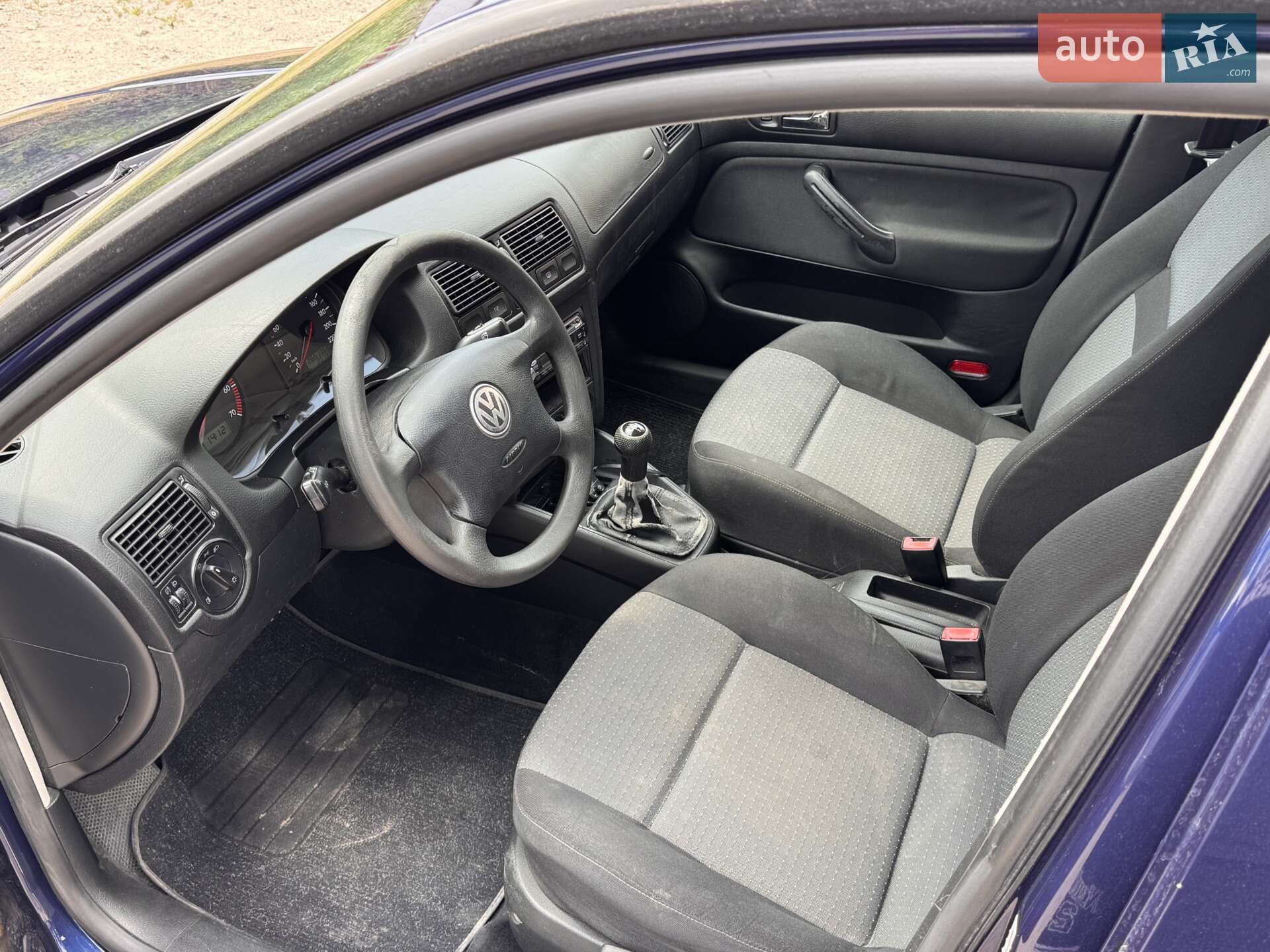 Volkswagen Golf 2003 VIN WVWZZZ1JZ3W440320 фото оголошення 10 з 22