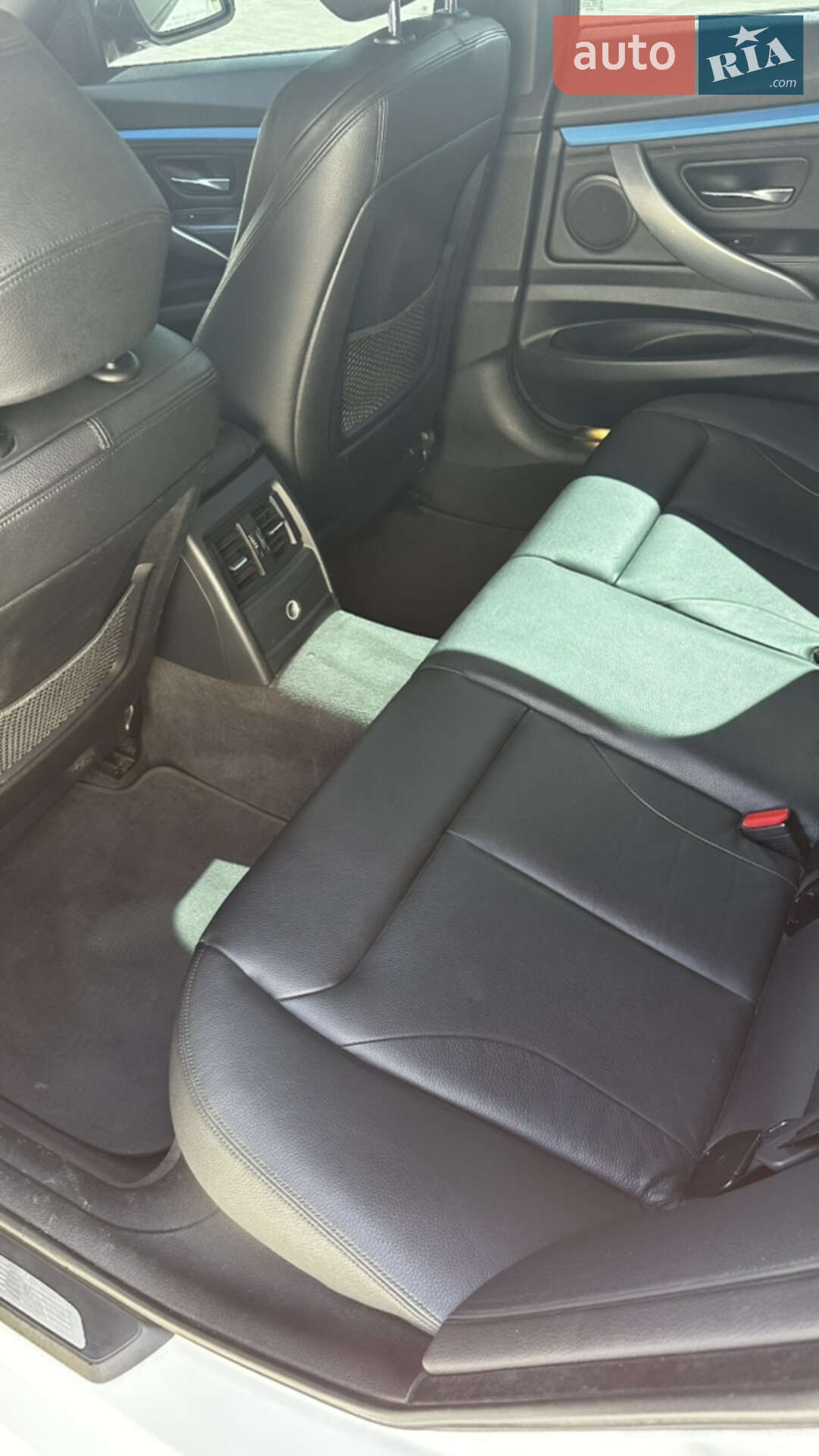 BMW 3 Series GT 2013 VIN WBA3X5C58ED556535 фото оголошення 32 з 42