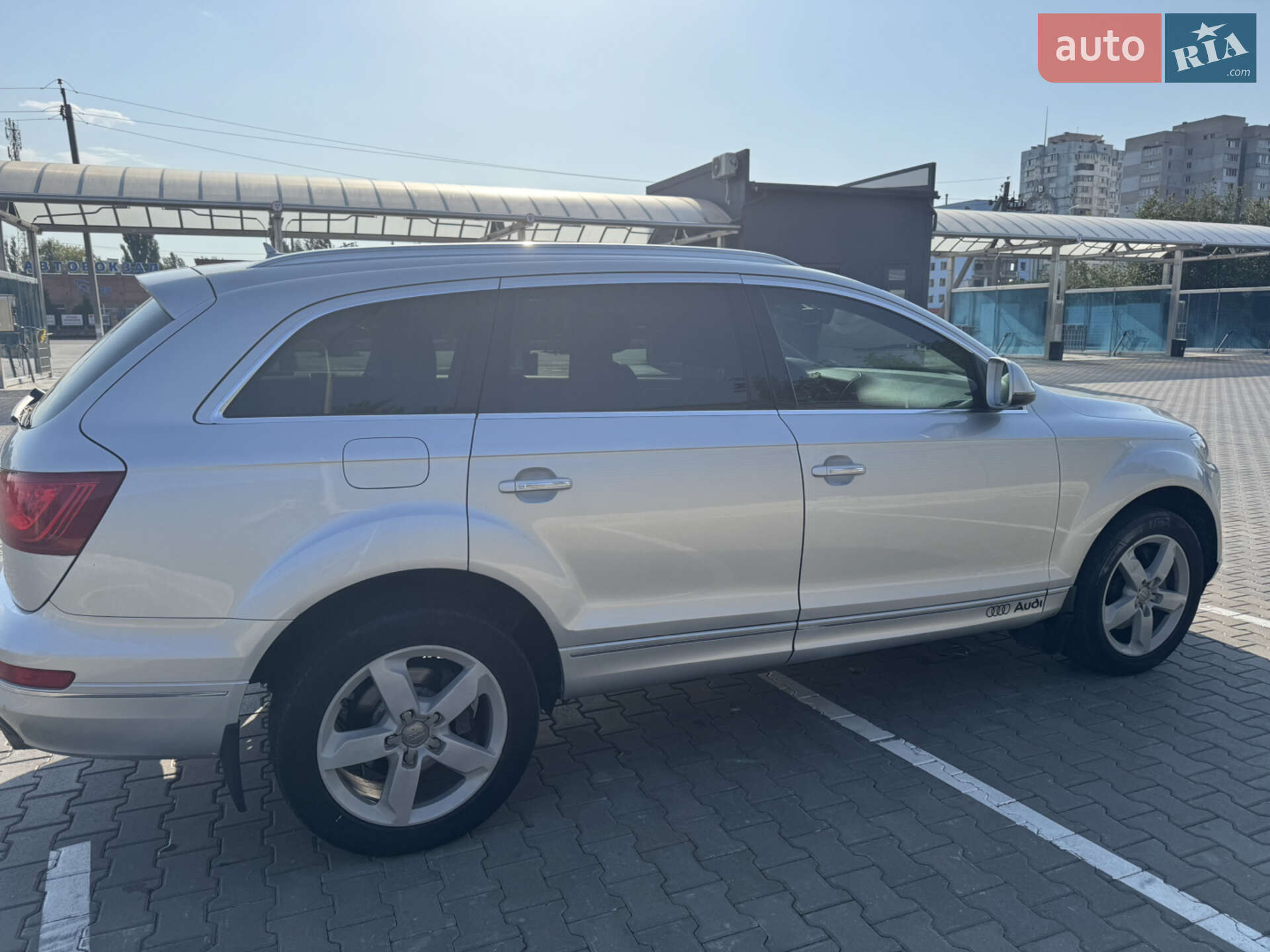 Audi Q7 2013 VIN WA1LMAFE7DD012651 фото оголошення 11 з 11