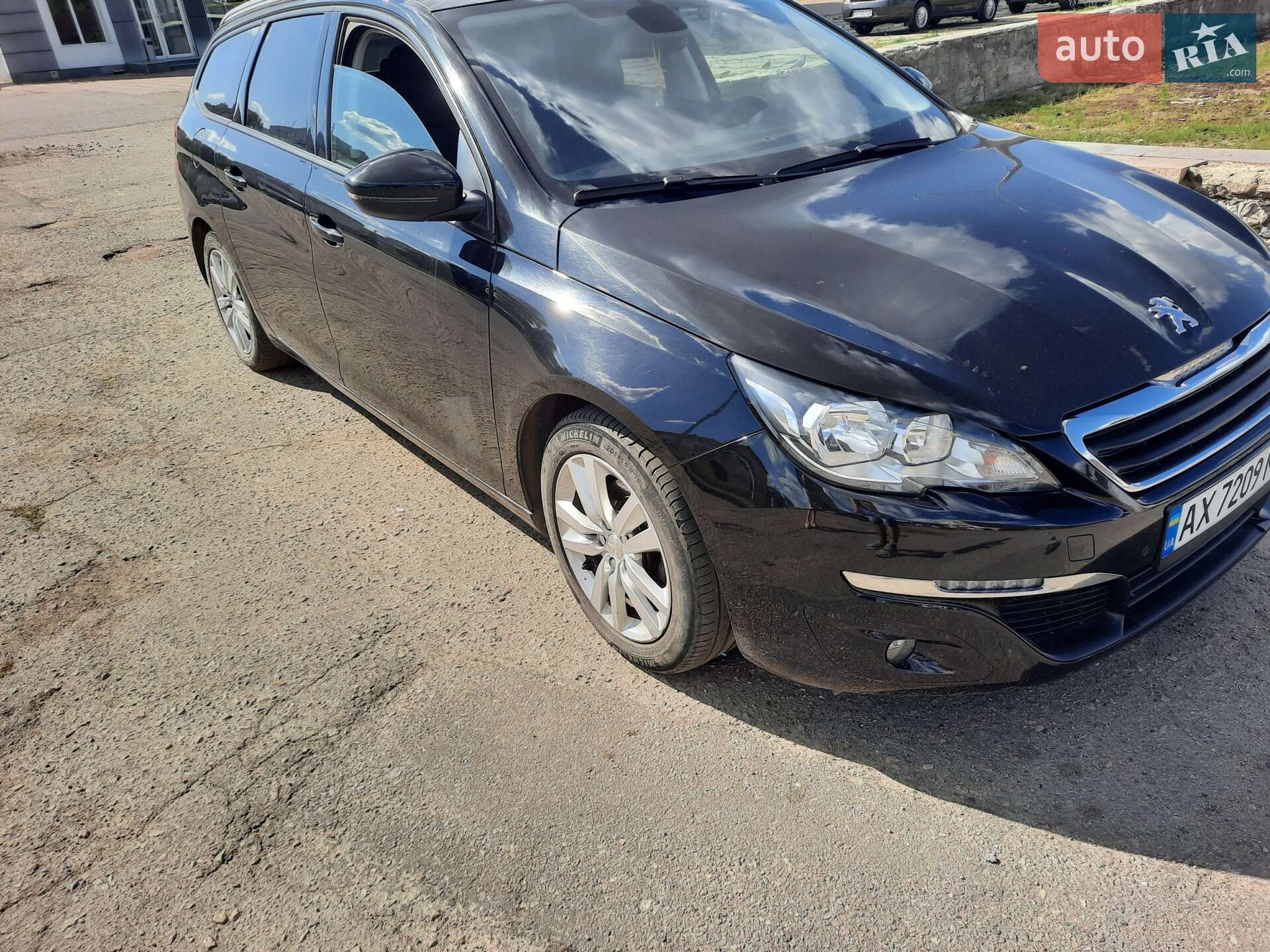 Peugeot 308 2017 VIN VF3LCBHZHHS120501 фото оголошення 2 з 5