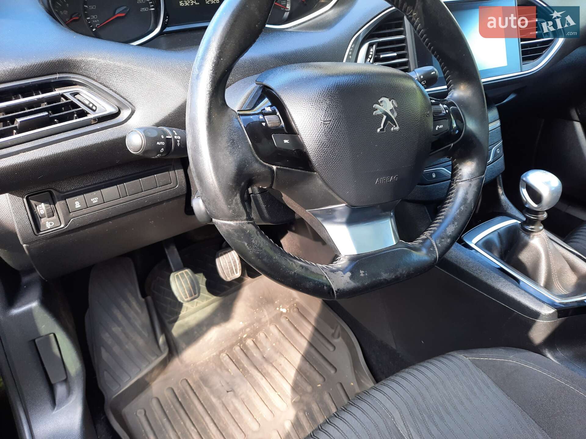 Peugeot 308 2017 VIN VF3LCBHZHHS120501 фото оголошення 5 з 5