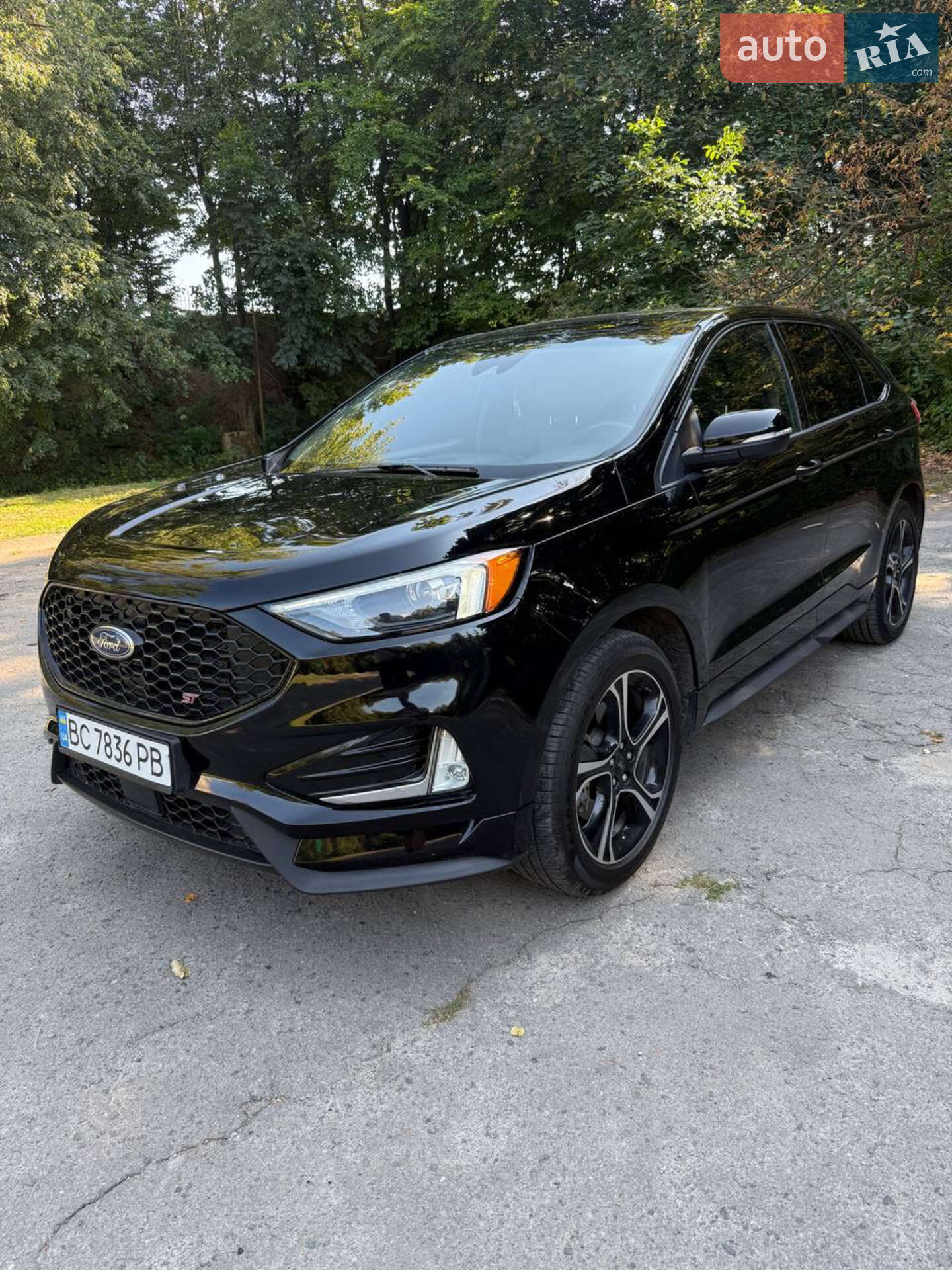 Ford Edge 2018 VIN 2FMPK4AP1KBB41121 фото оголошення 2 з 26