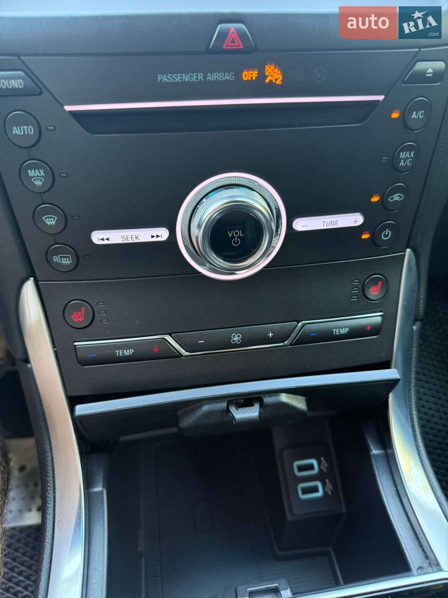 Ford Edge 2018 VIN 2FMPK4AP1KBB41121 фото оголошення 15 з 26
