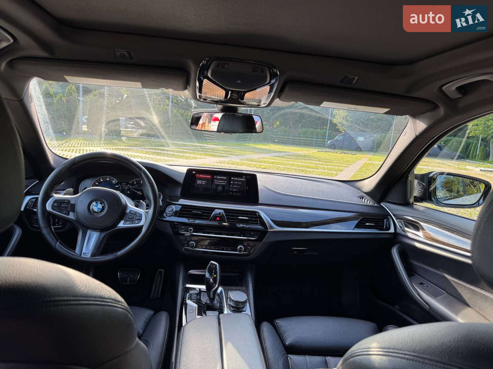 BMW 5 Series 2018 VIN WBAJE5C55JWA95146 фото оголошення 6 з 15