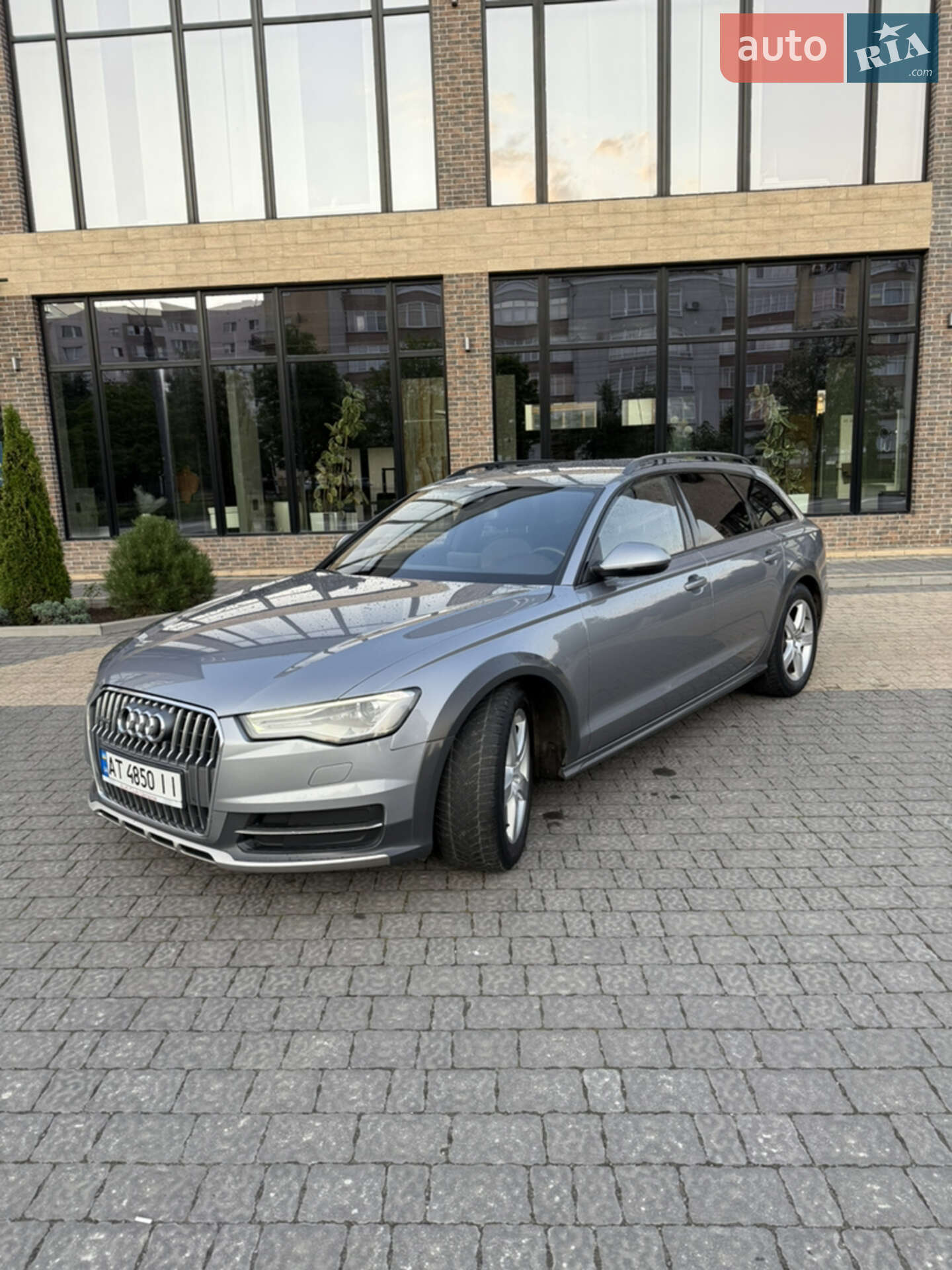 Audi A6 Allroad 2017 VIN WAUZZZ4G9JN008947 фото оголошення 9 з 58