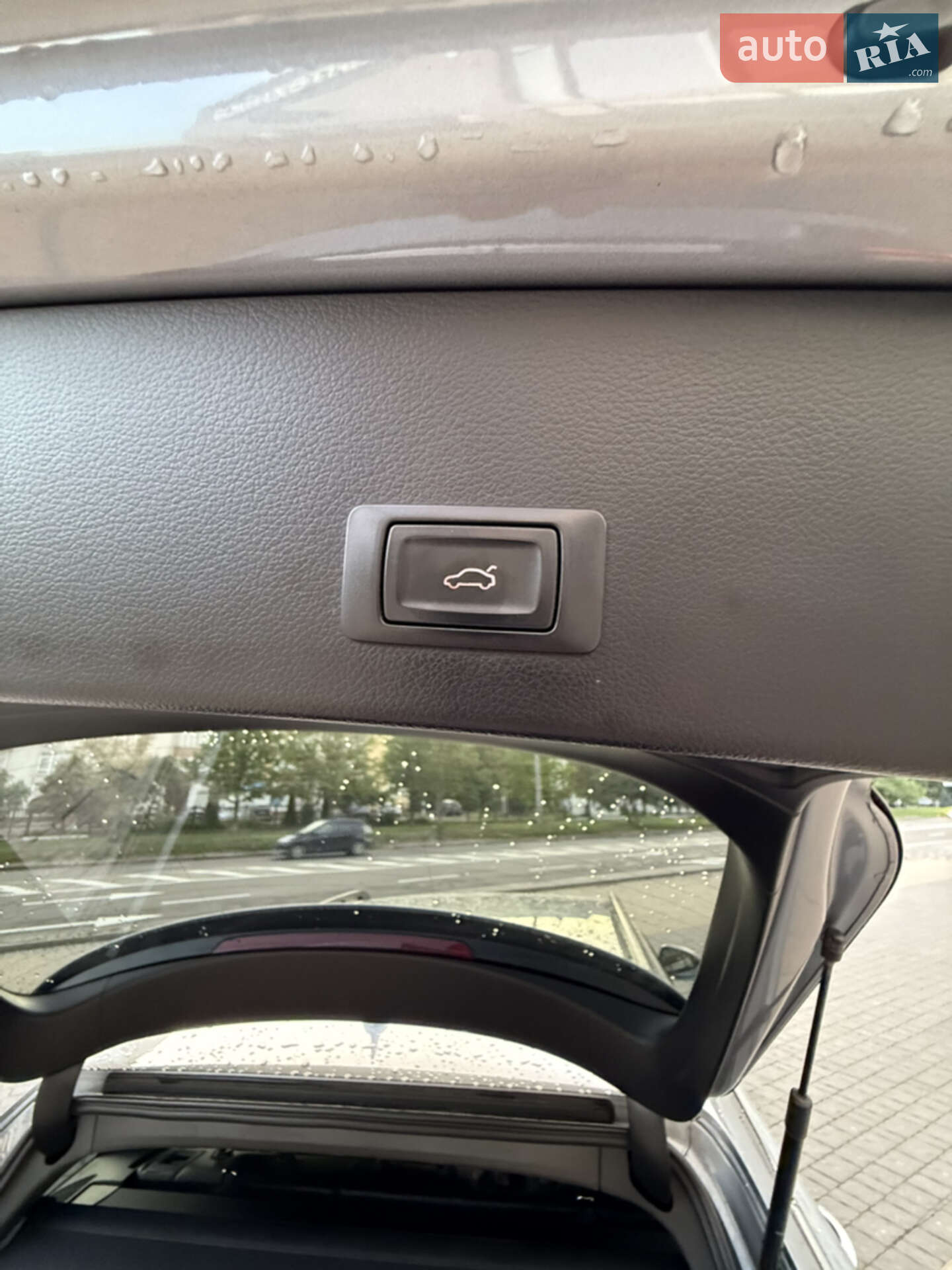Audi A6 Allroad 2017 VIN WAUZZZ4G9JN008947 фото оголошення 50 з 58