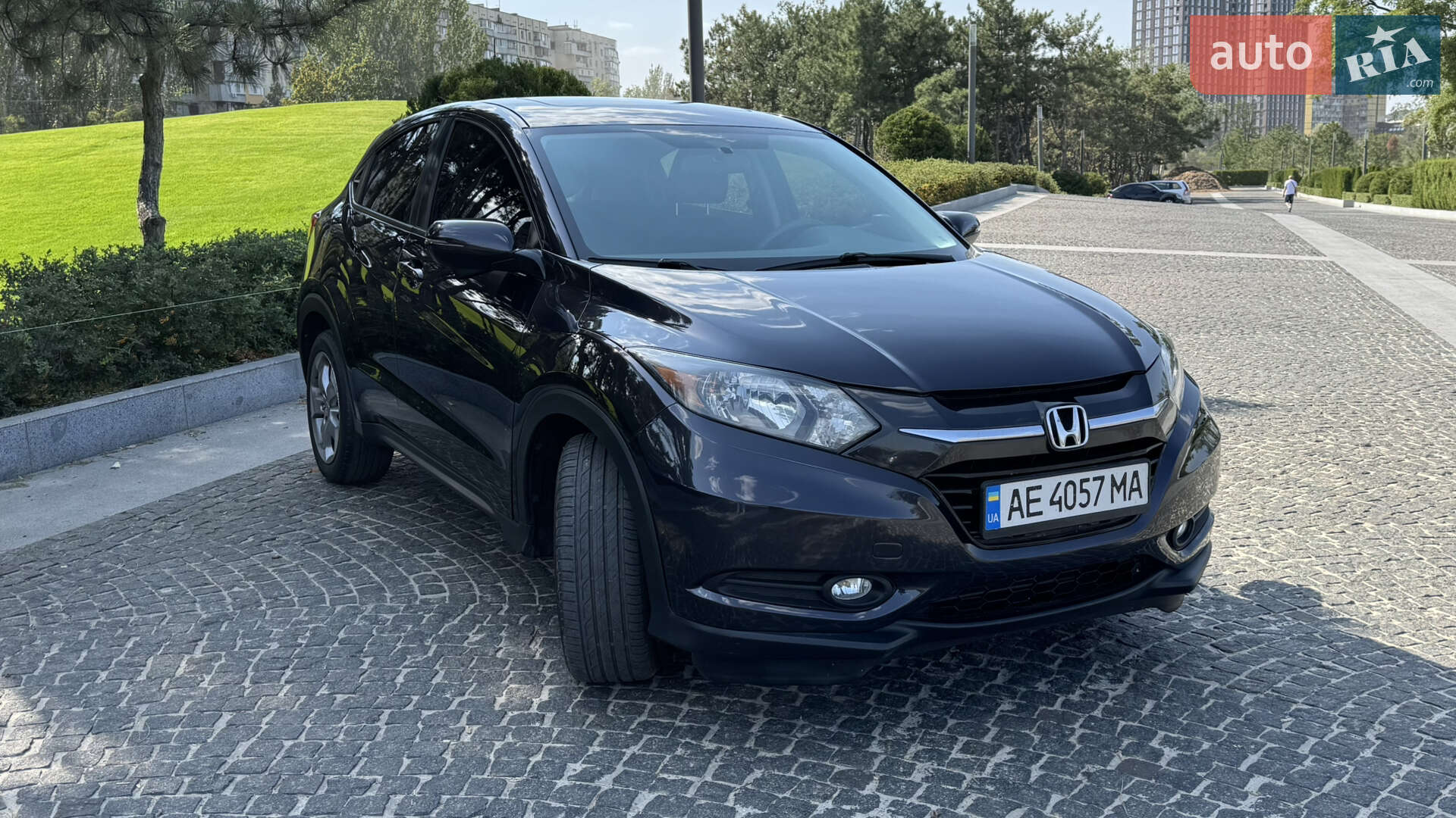 Honda HR-V 2017 VIN 3CZRU6H56HM720260 фото оголошення 12 з 17