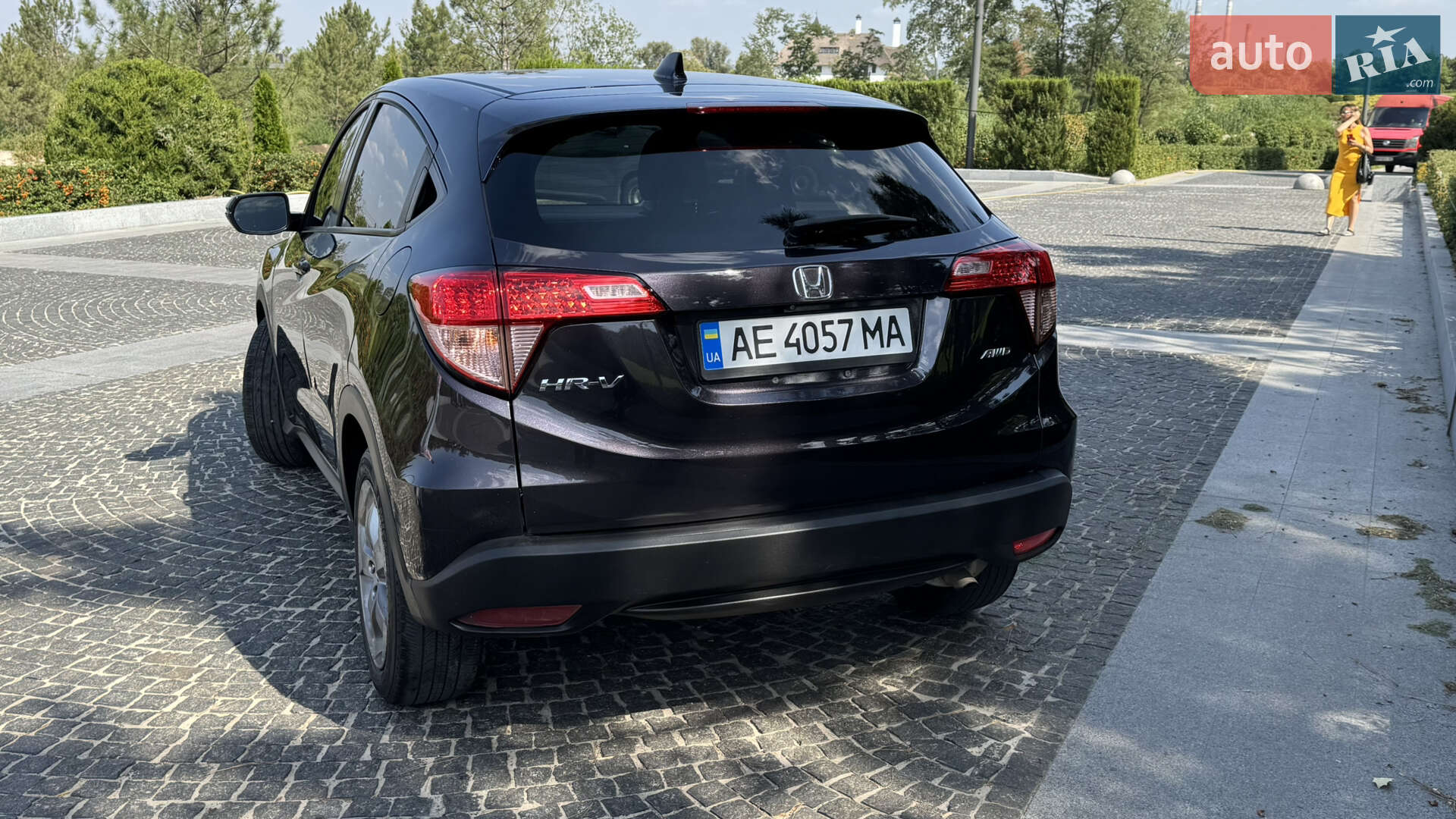 Honda HR-V 2017 VIN 3CZRU6H56HM720260 фото оголошення 11 з 17
