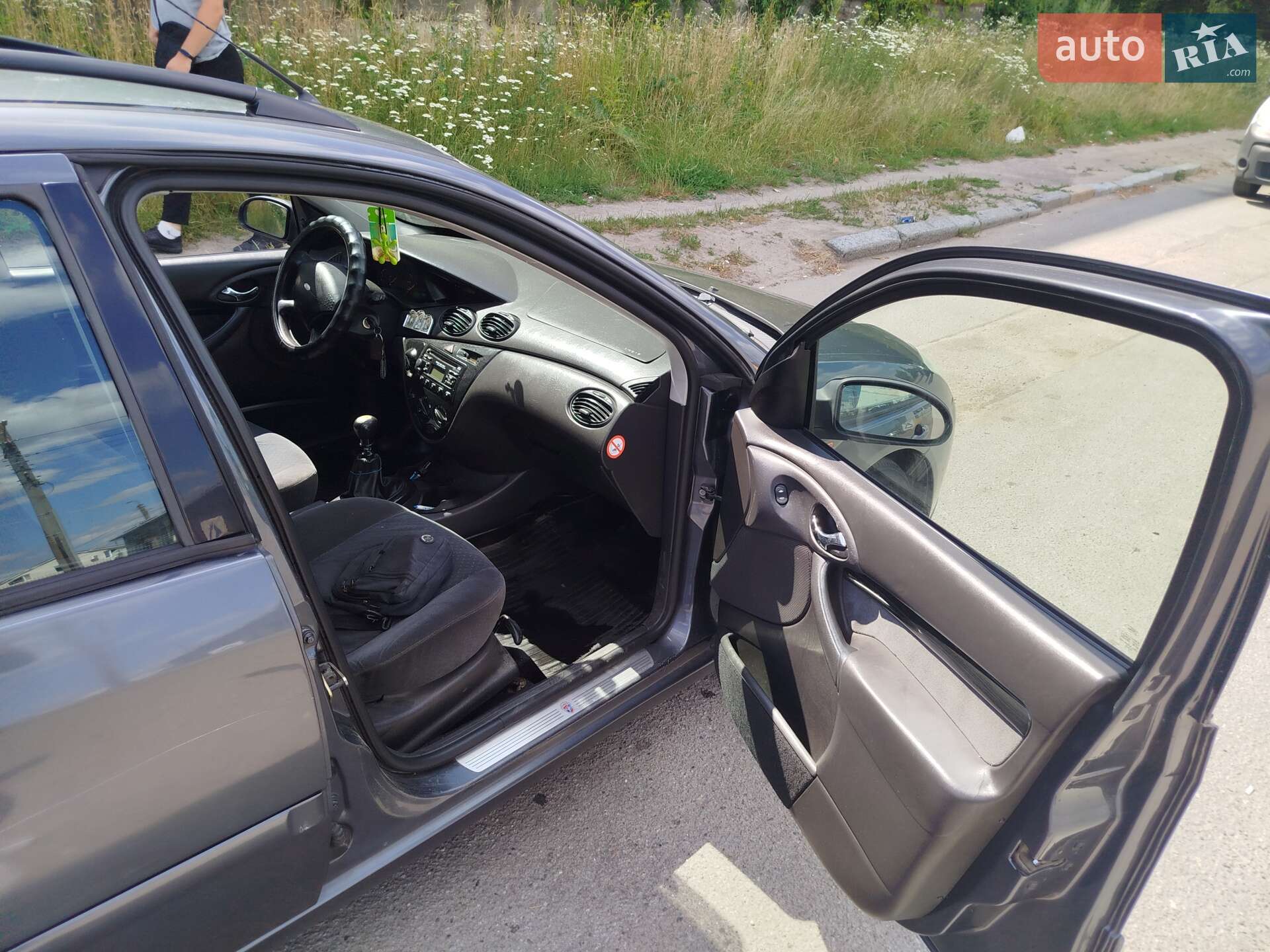 Ford Focus 2002 VIN WF0NXXGCDN2U76279 фото оголошення 9 з 20
