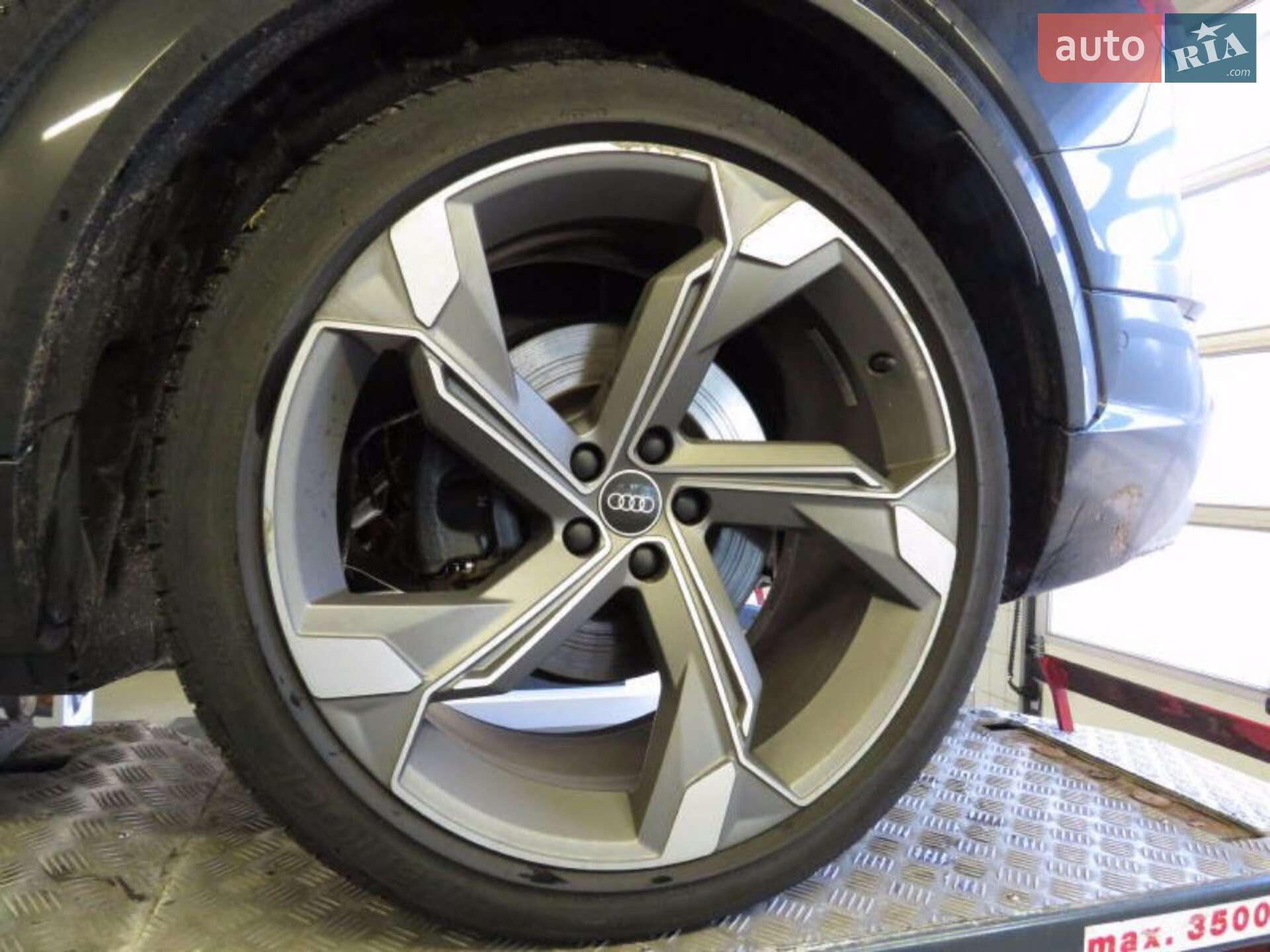 Audi e-tron S 2021 VIN WAUZZZGE9NB016046 фото оголошення 6 з 17