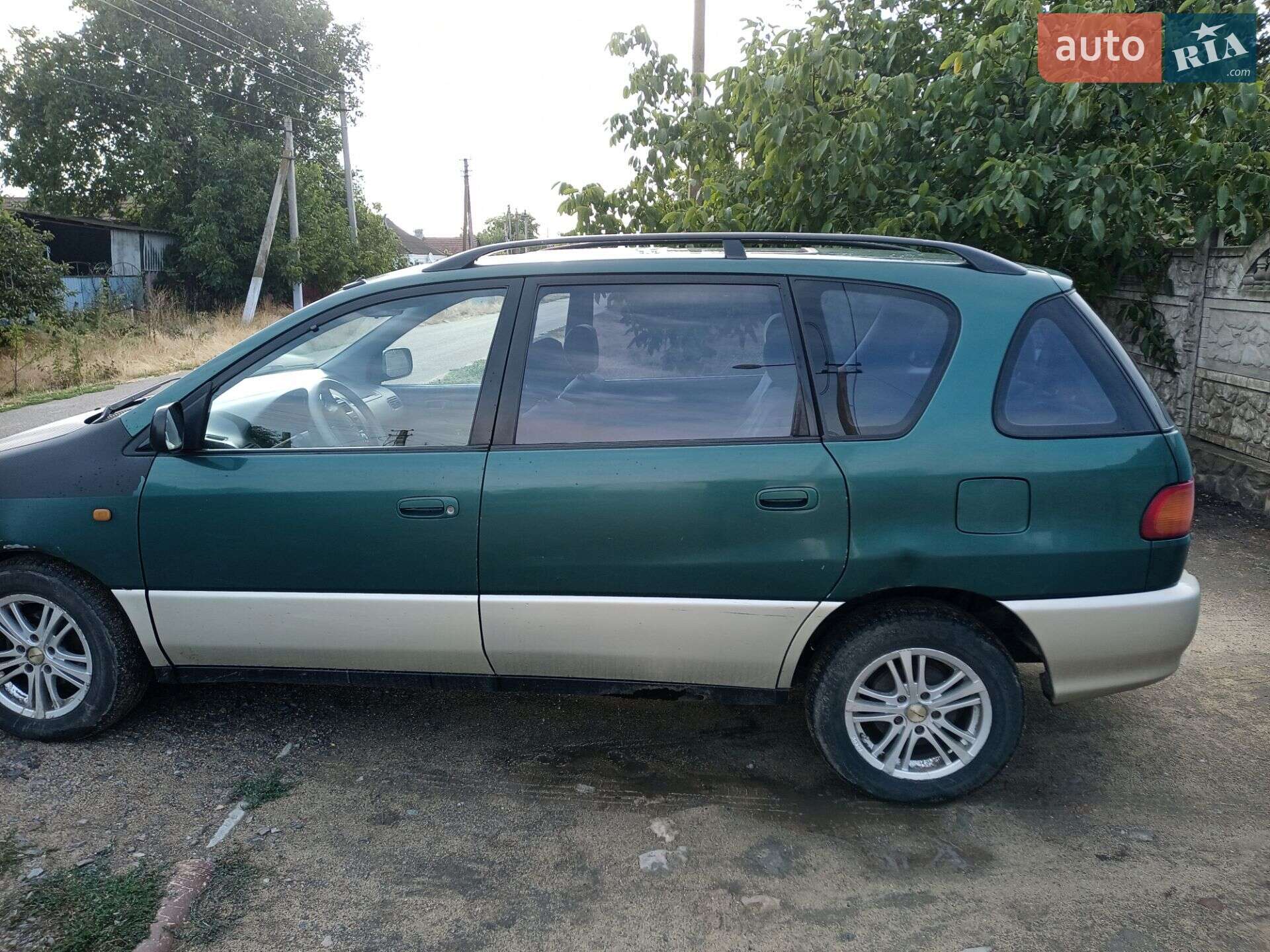Toyota Picnic 1998 VIN JT172SM1000079788 фото оголошення 2 з 7