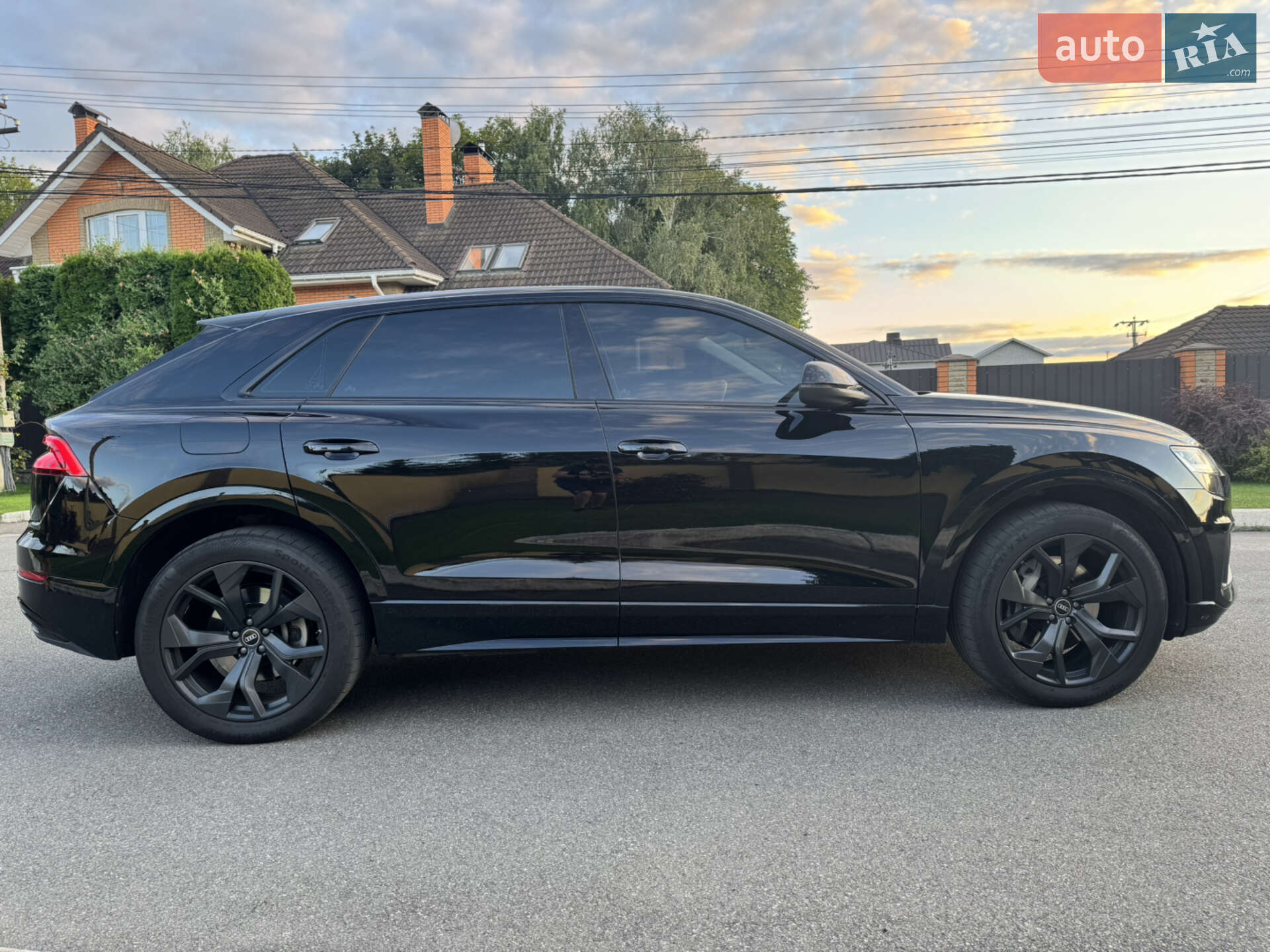 Audi Q8 2020 VIN WAUZZZF1XMD012931 фото оголошення 6 з 30