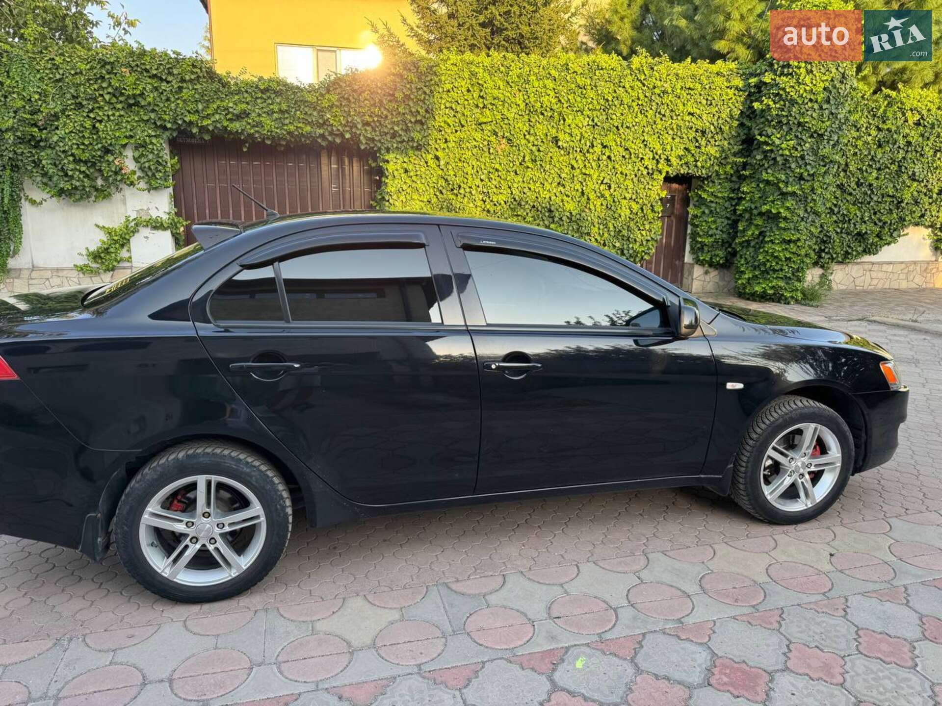 Mitsubishi Lancer 2008 VIN JMBSNCY2A9U000404 фото оголошення 5 з 8