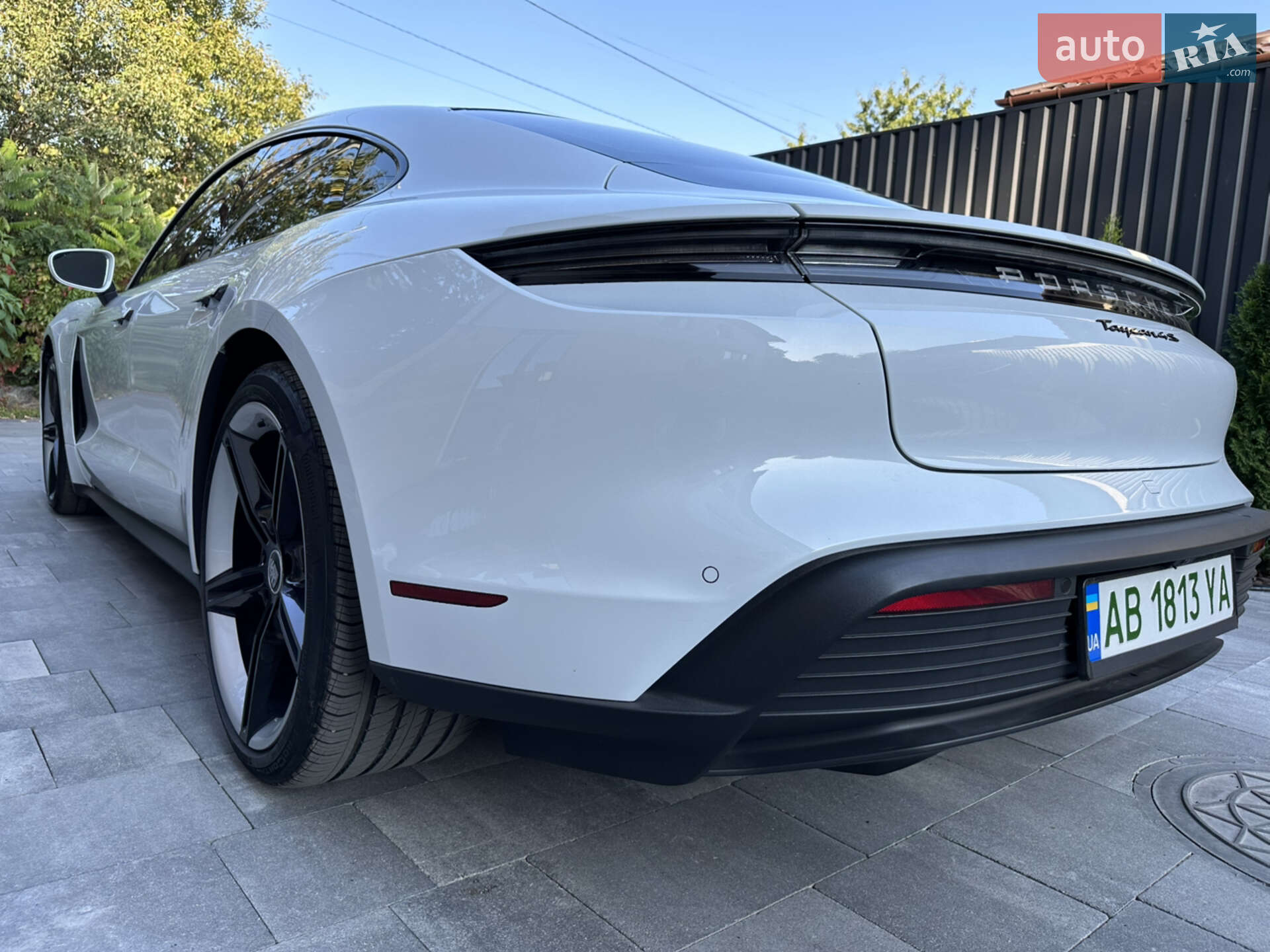 Porsche Taycan 2020 VIN WP0AB2Y14MSA42272 фото оголошення 10 з 20