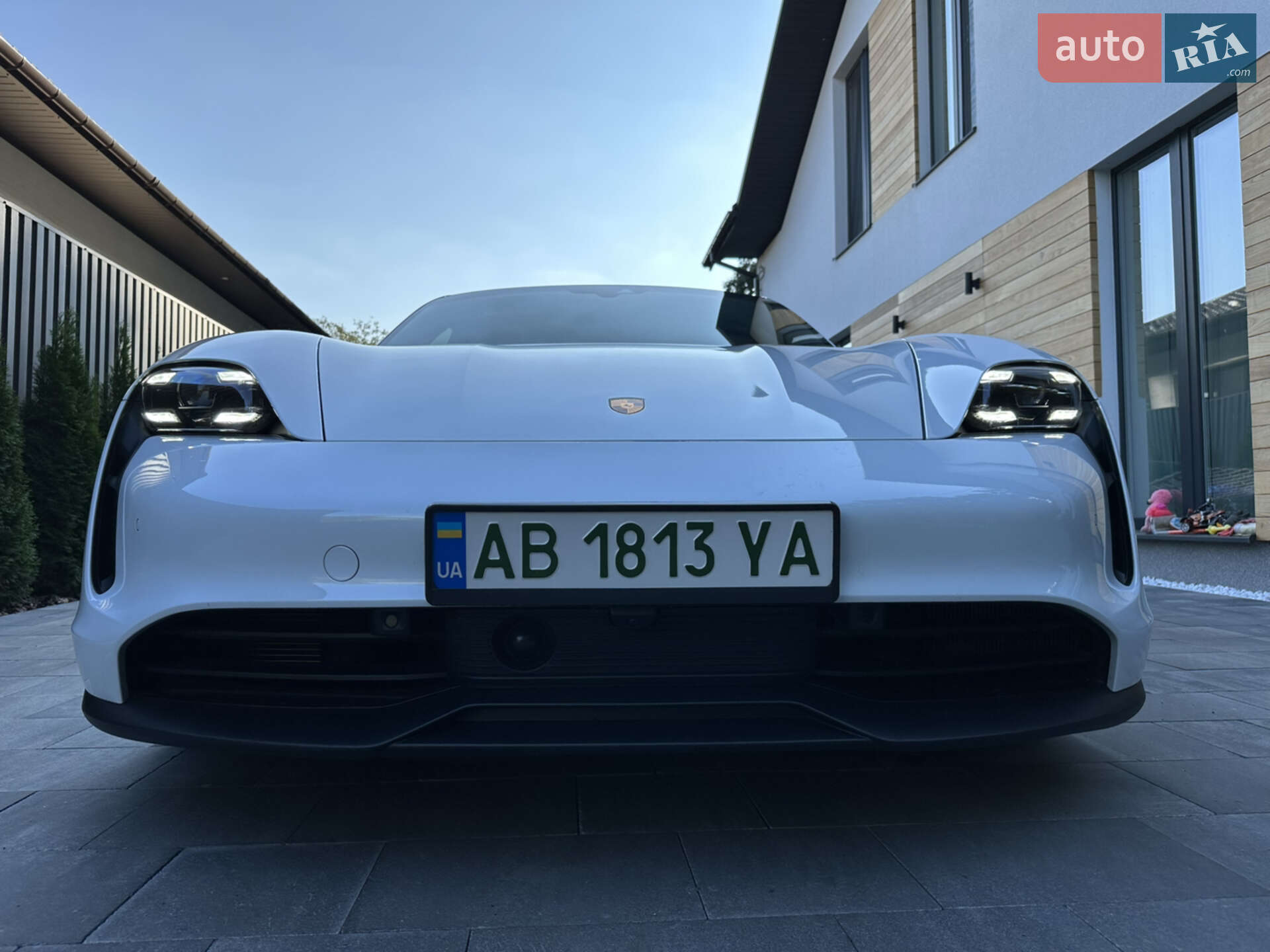 Porsche Taycan 2020 VIN WP0AB2Y14MSA42272 фото оголошення 12 з 20