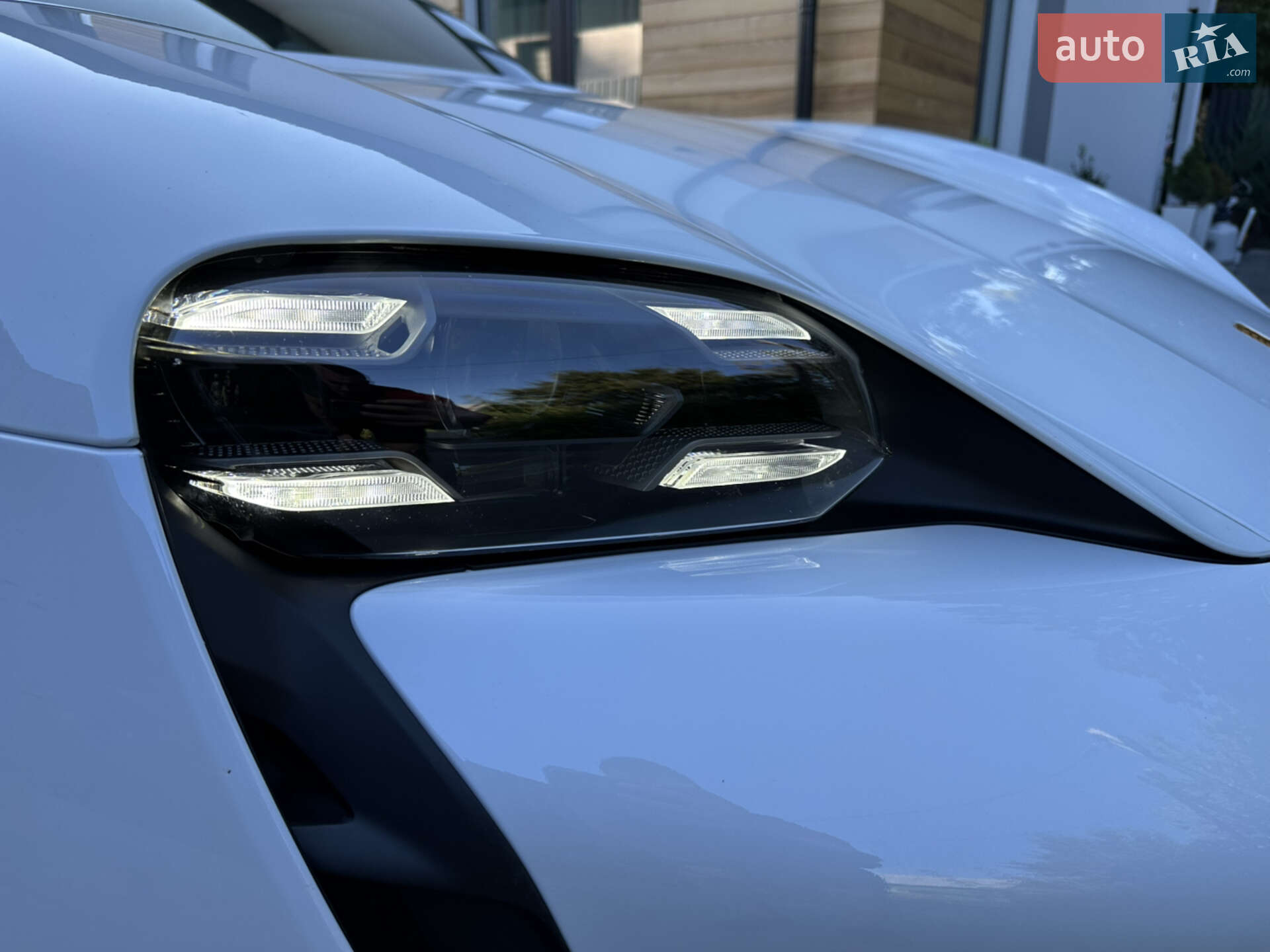 Porsche Taycan 2020 VIN WP0AB2Y14MSA42272 фото оголошення 13 з 20