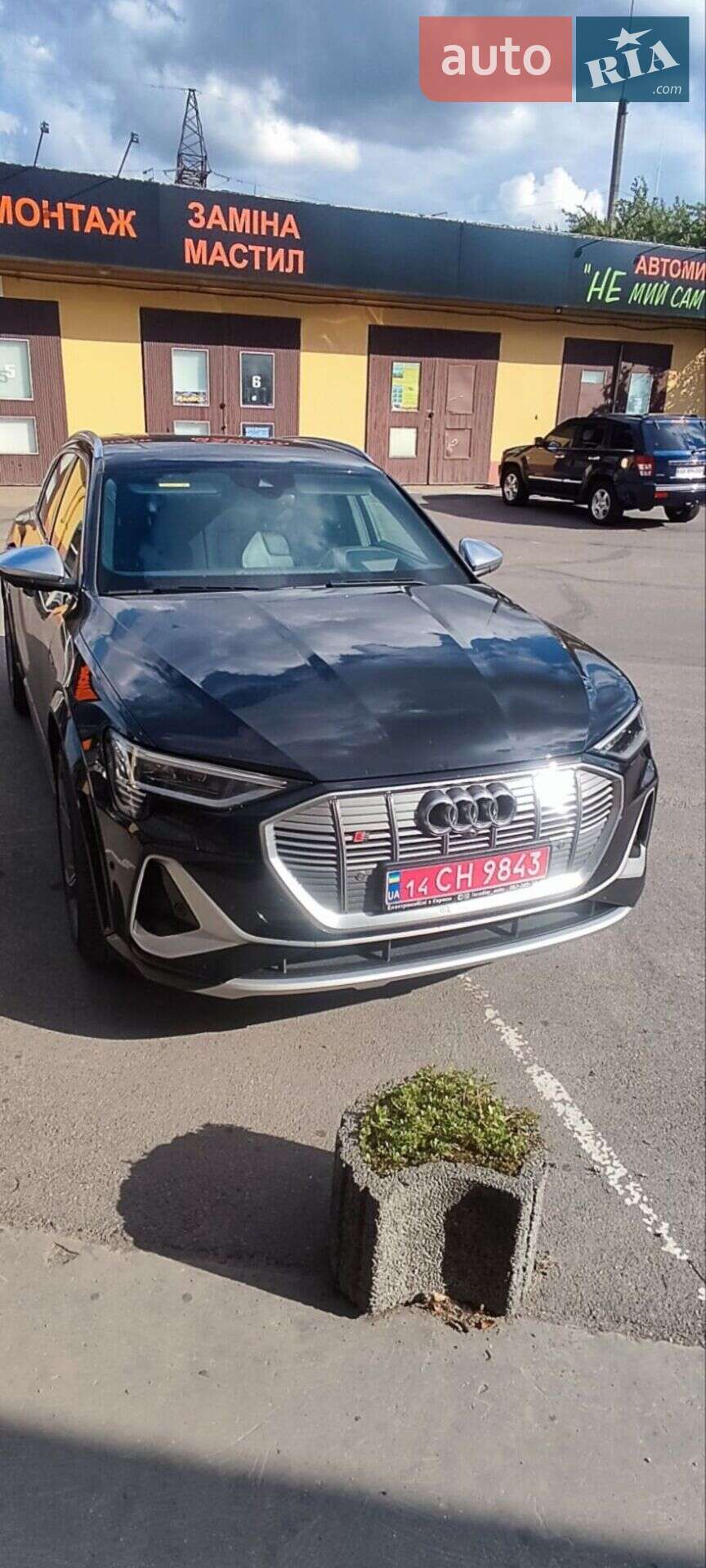 Audi e-tron S 2021 VIN WAUZZZGE9NB016046 фото оголошення 14 з 31