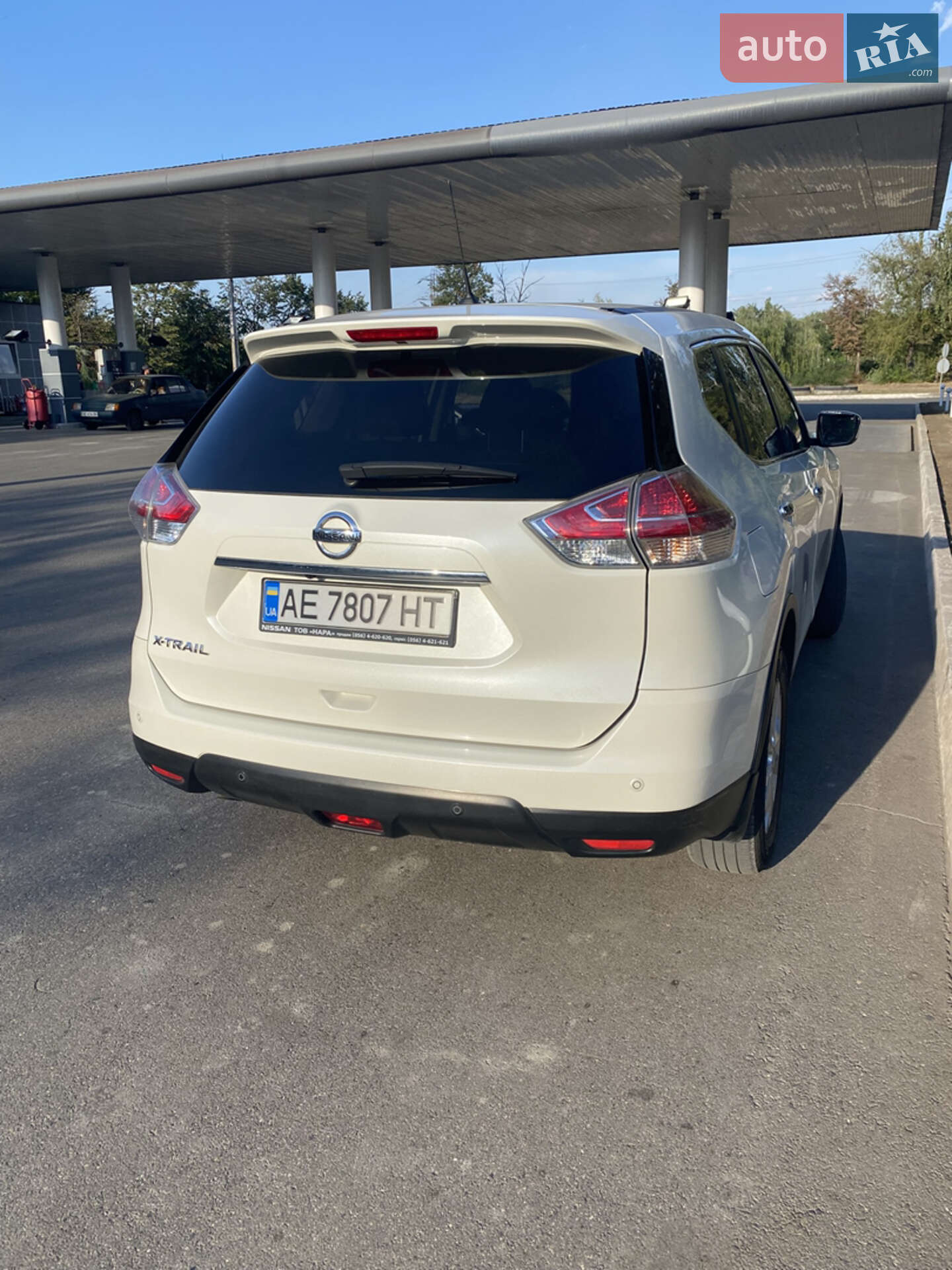 Nissan X-Trail 2016 VIN JN1TCAT32U0041977 фото оголошення 4 з 32