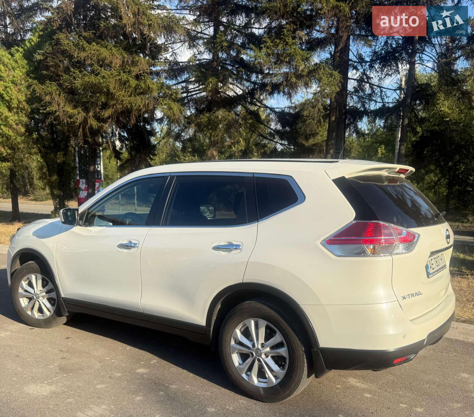 Nissan X-Trail 2016 VIN JN1TCAT32U0041977 фото оголошення 5 з 32