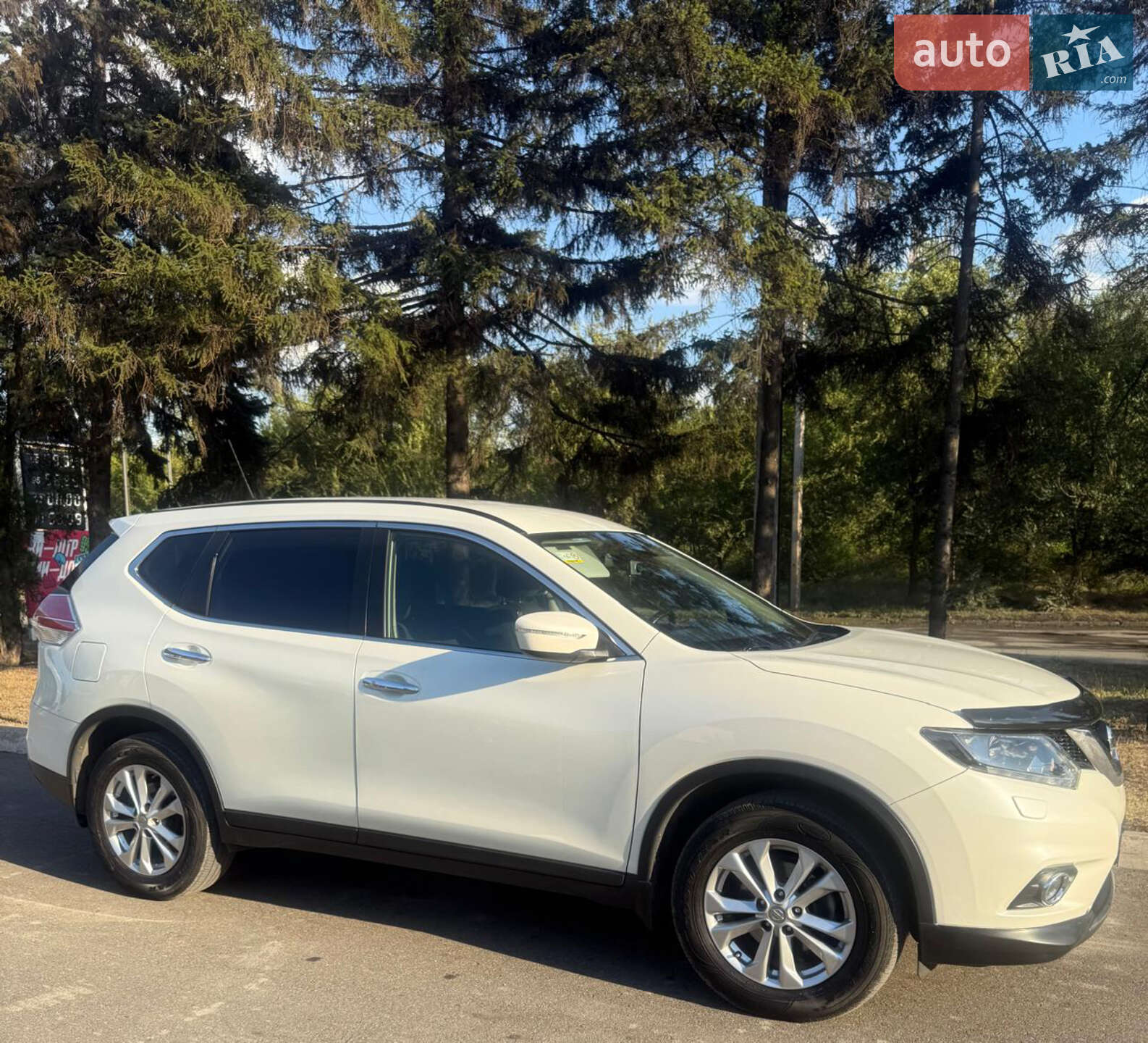 Nissan X-Trail 2016 VIN JN1TCAT32U0041977 фото оголошення 6 з 32