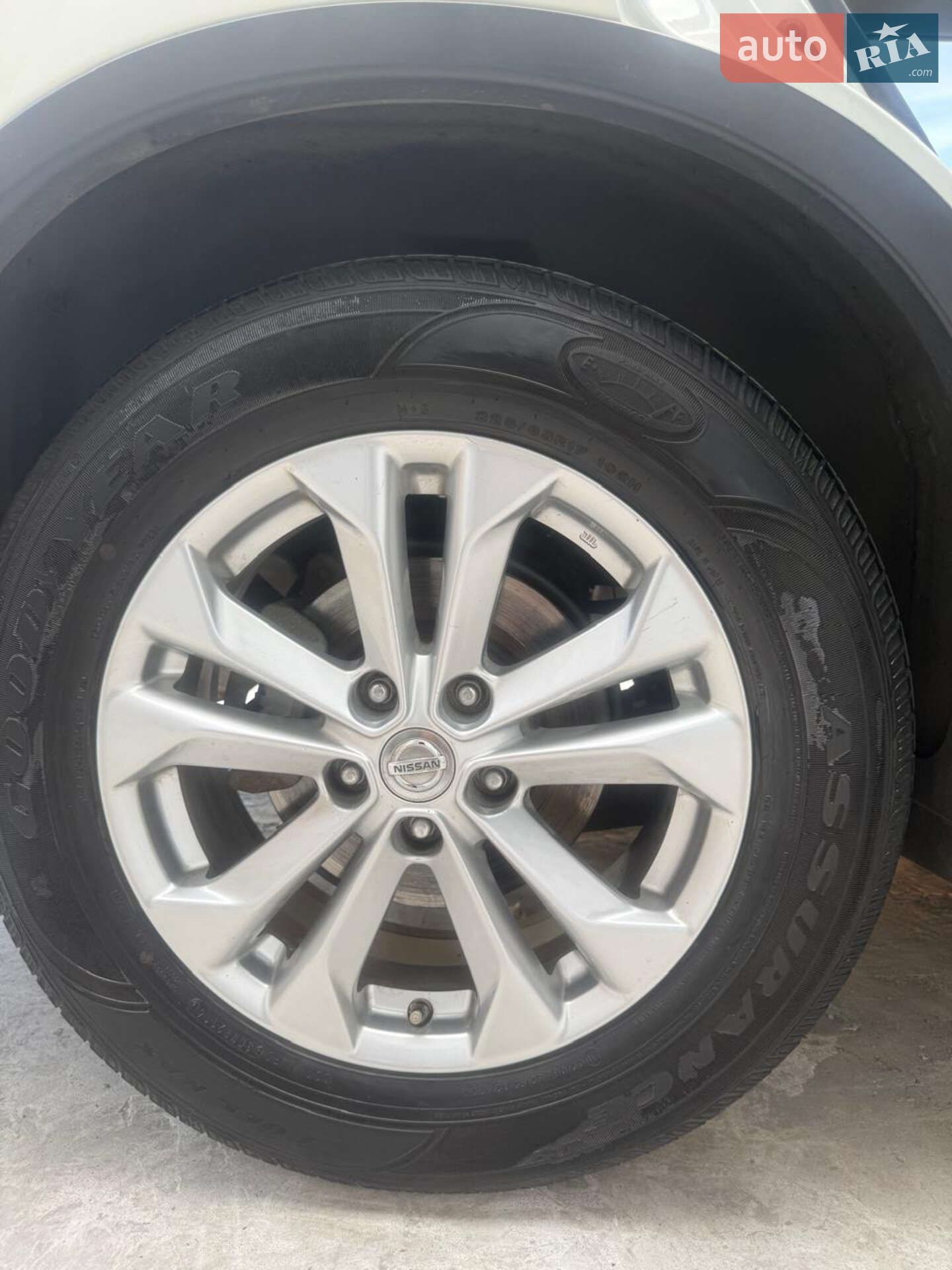 Nissan X-Trail 2016 VIN JN1TCAT32U0041977 фото оголошення 12 з 32