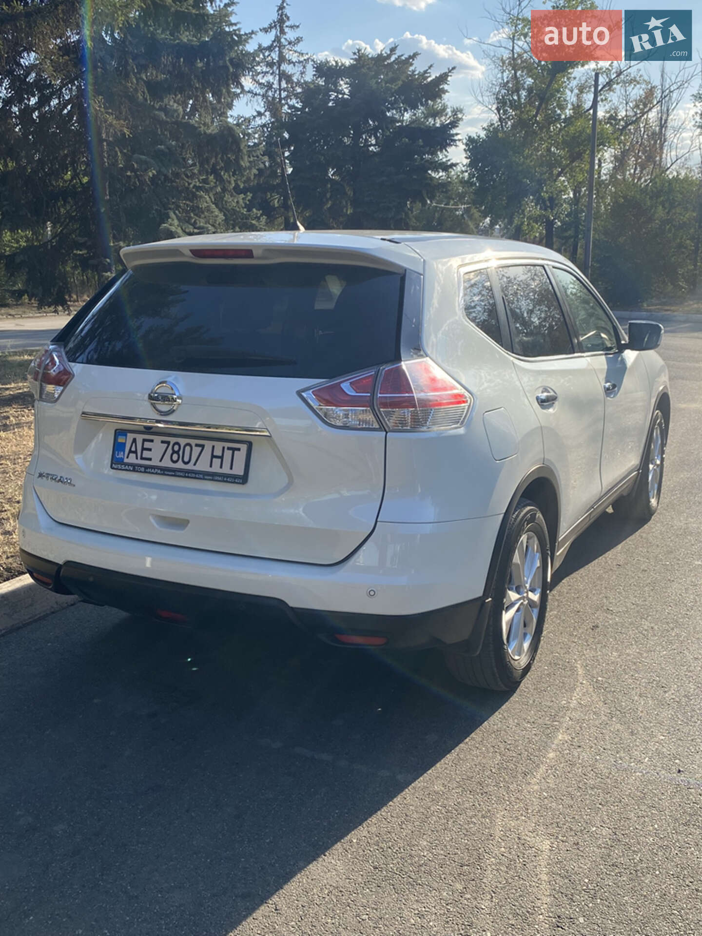 Nissan X-Trail 2016 VIN JN1TCAT32U0041977 фото оголошення 19 з 32