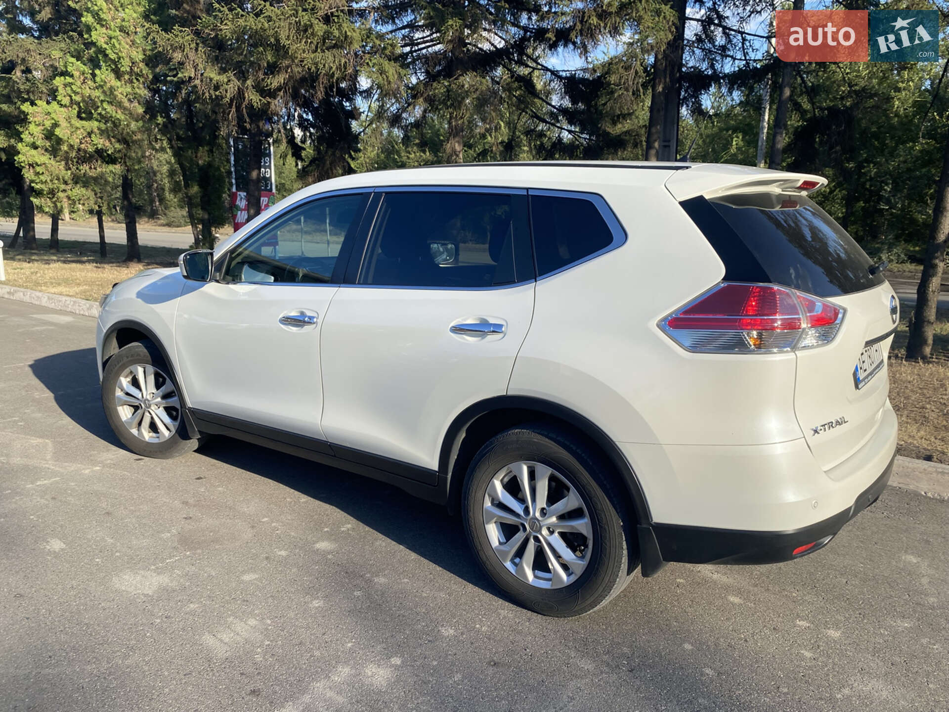 Nissan X-Trail 2016 VIN JN1TCAT32U0041977 фото оголошення 22 з 32