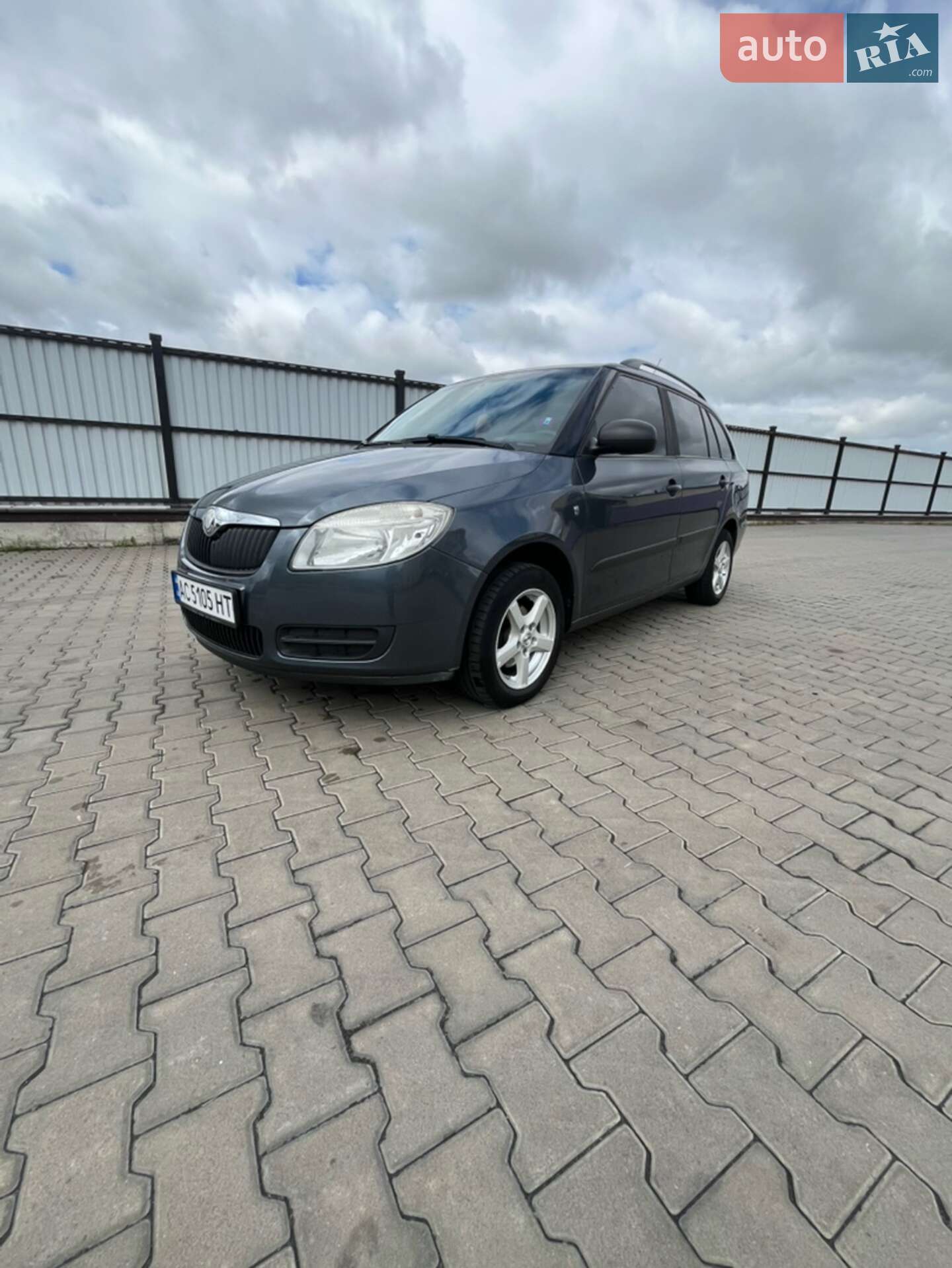 Skoda Fabia 2009 VIN TMBFC65J393177725 фото оголошення 3 з 12