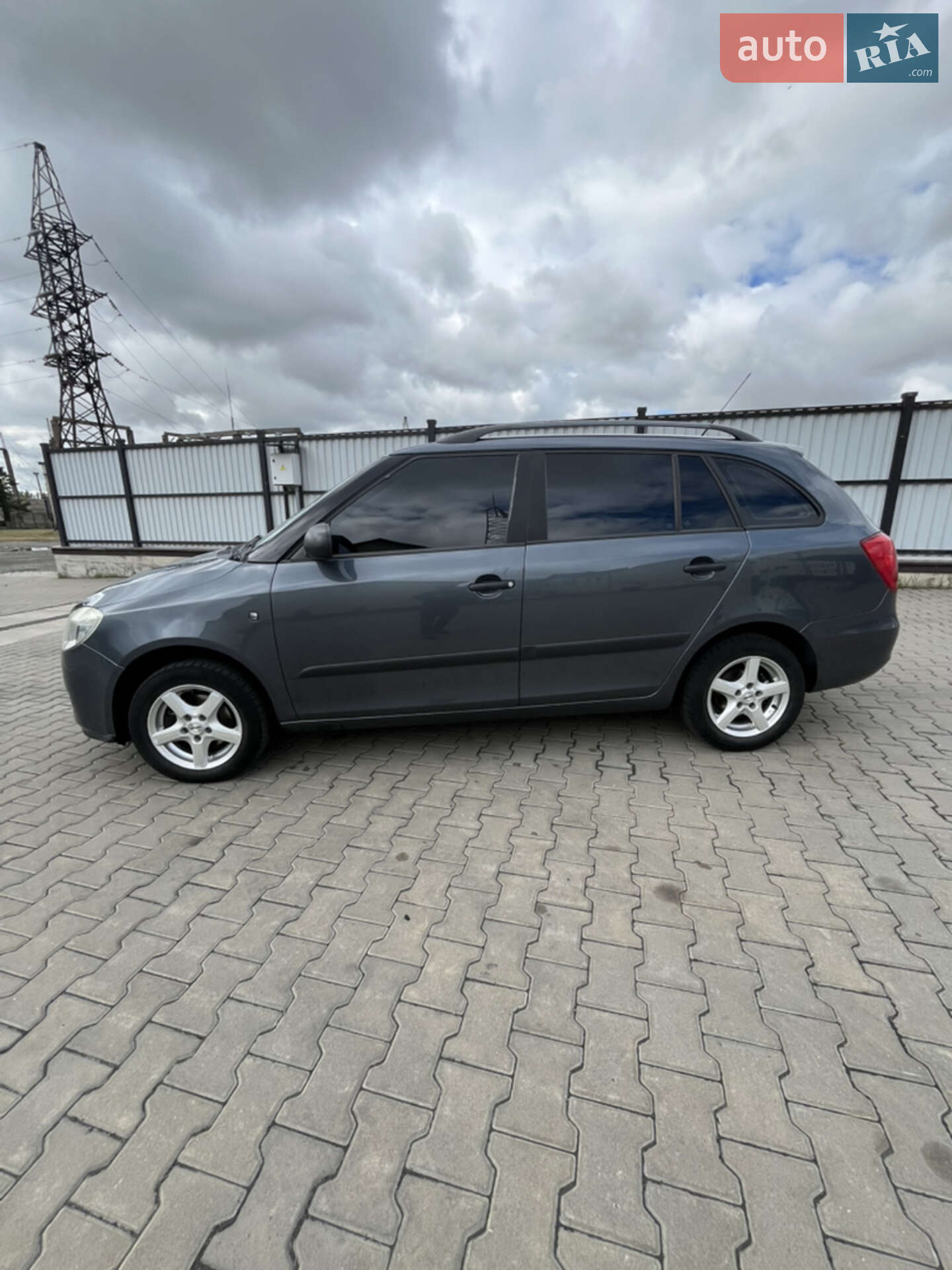Skoda Fabia 2009 VIN TMBFC65J393177725 фото оголошення 4 з 12
