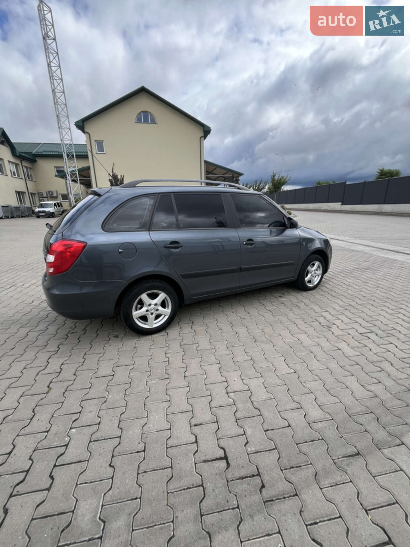 Skoda Fabia 2009 VIN TMBFC65J393177725 фото оголошення 8 з 12