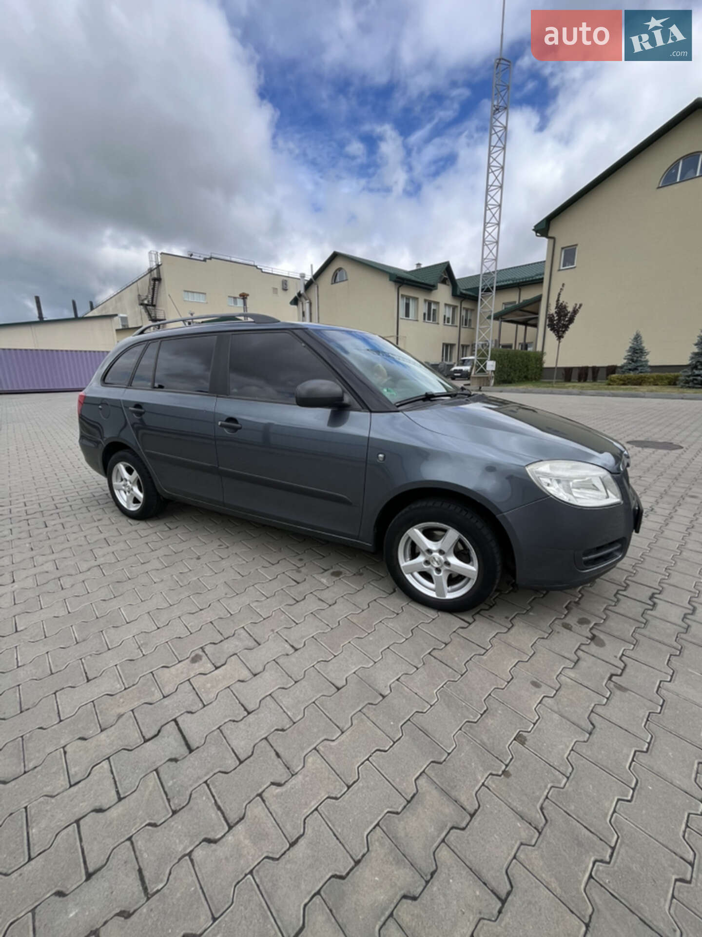 Skoda Fabia 2009 VIN TMBFC65J393177725 фото оголошення 10 з 12