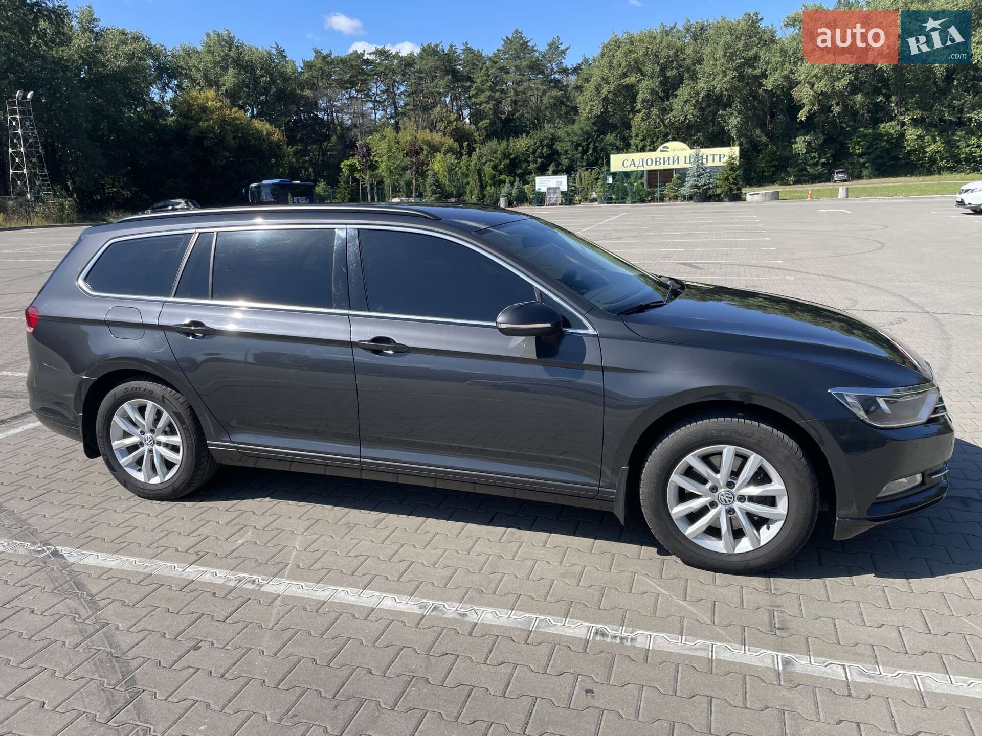 Volkswagen Passat 2017 VIN WVWZZZ3CZJE085885 фото оголошення 7 з 41